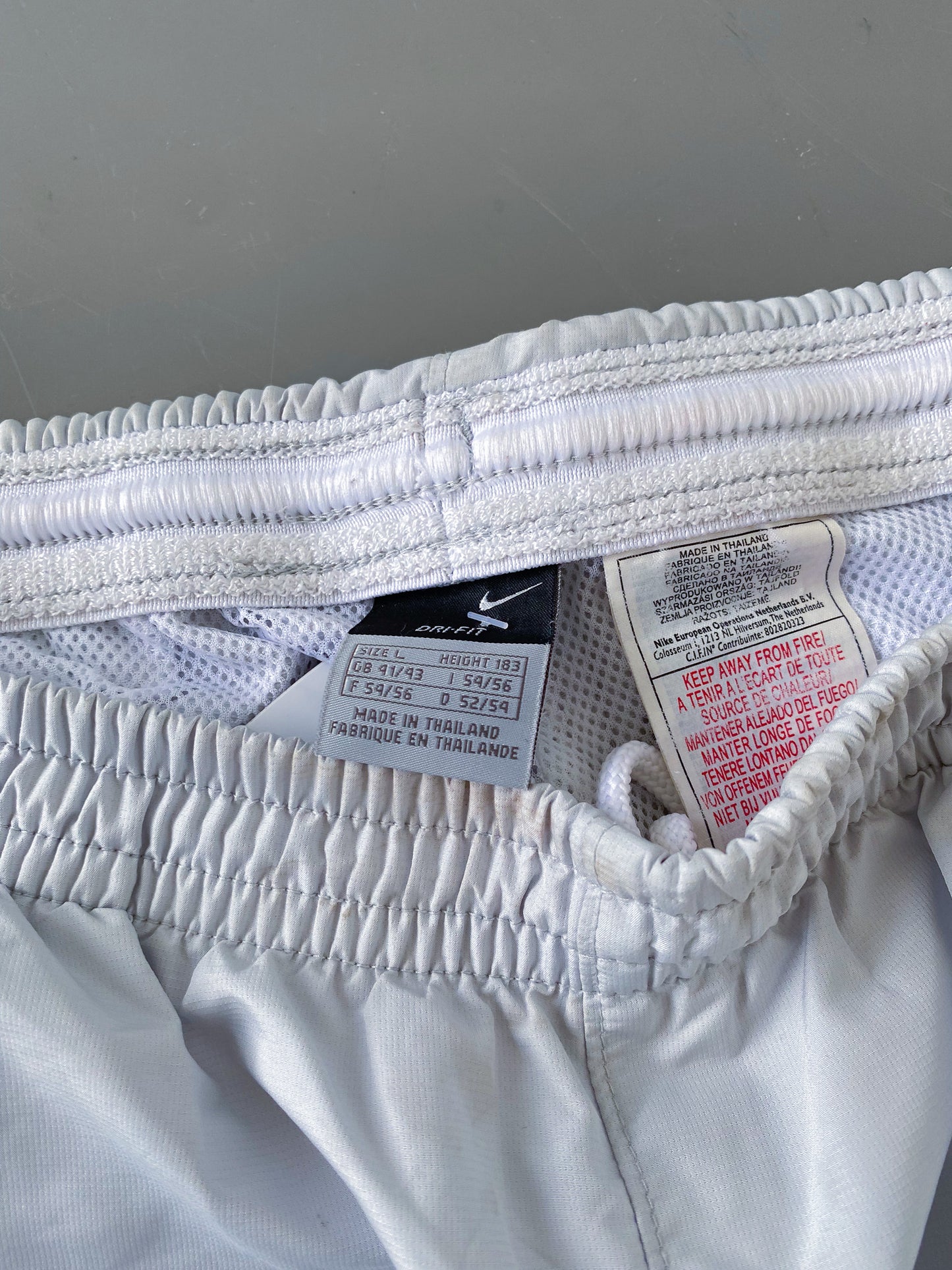 Nike Vintage *PREMIUM* Trackpants | L