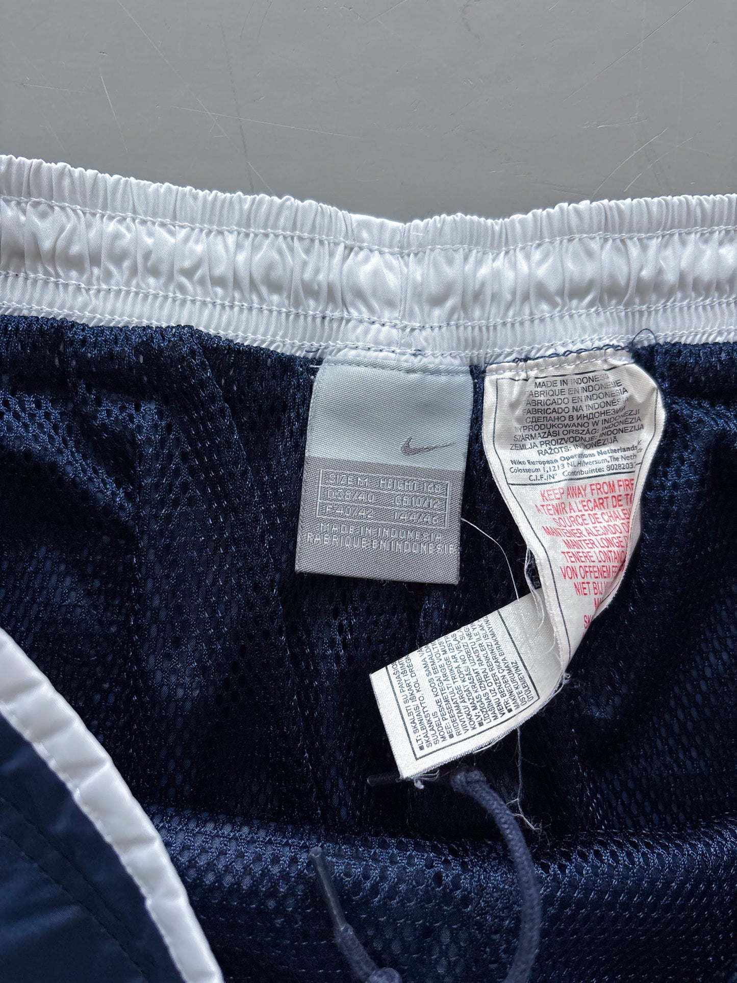 Nike Vintage Trackpants | S