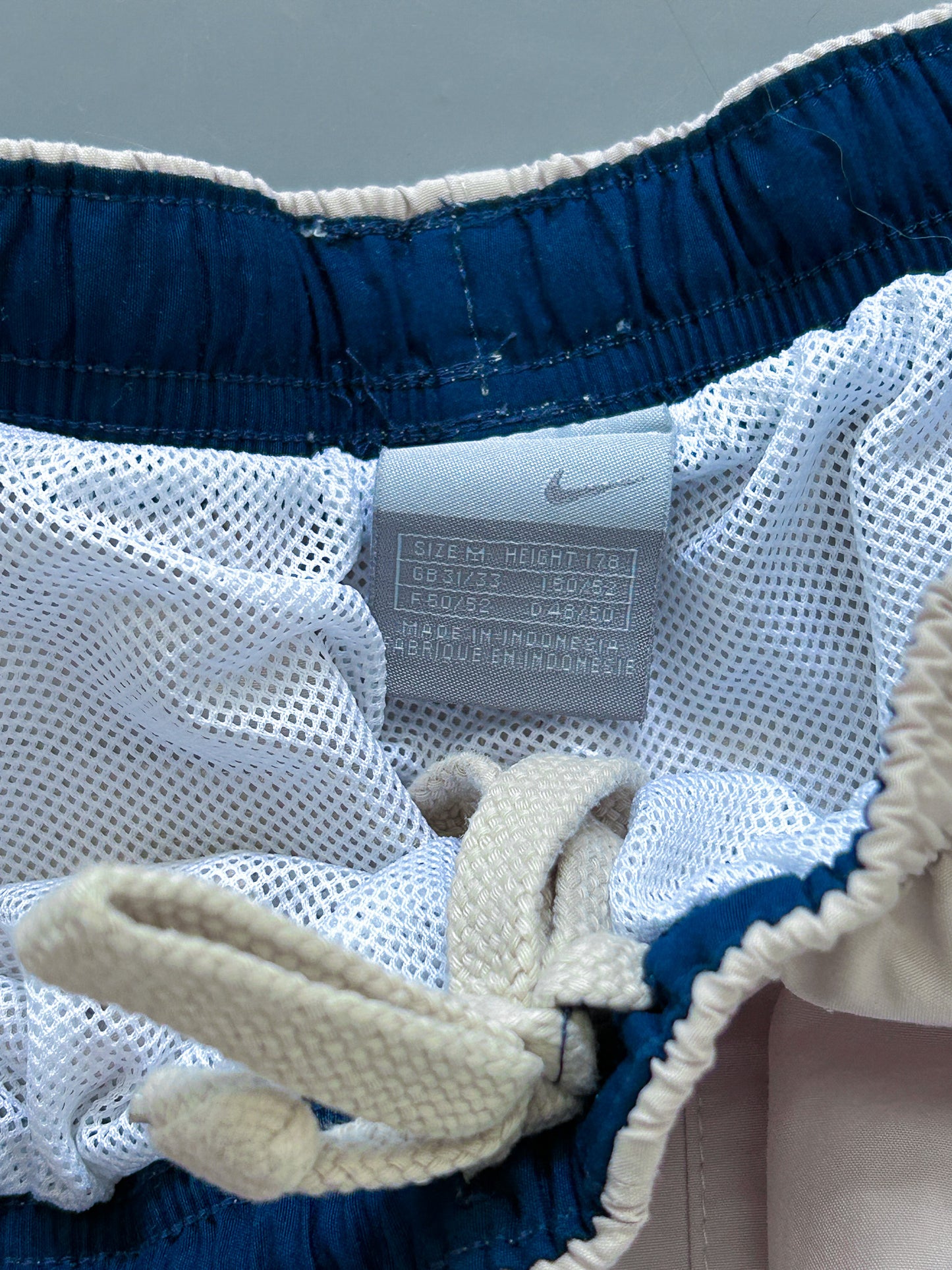 Vintage Nike Shorts | M
