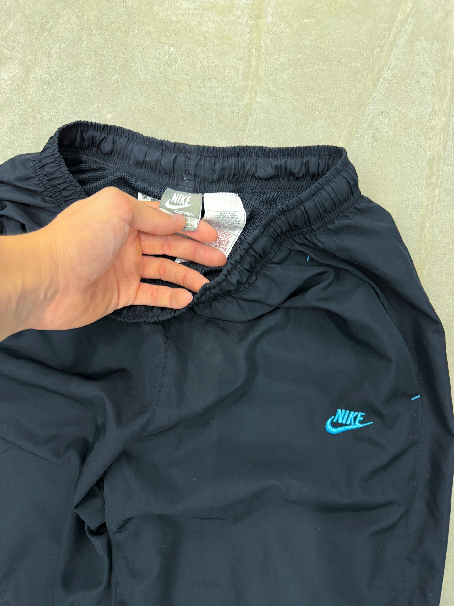 Nike Vintage Trackpants | L