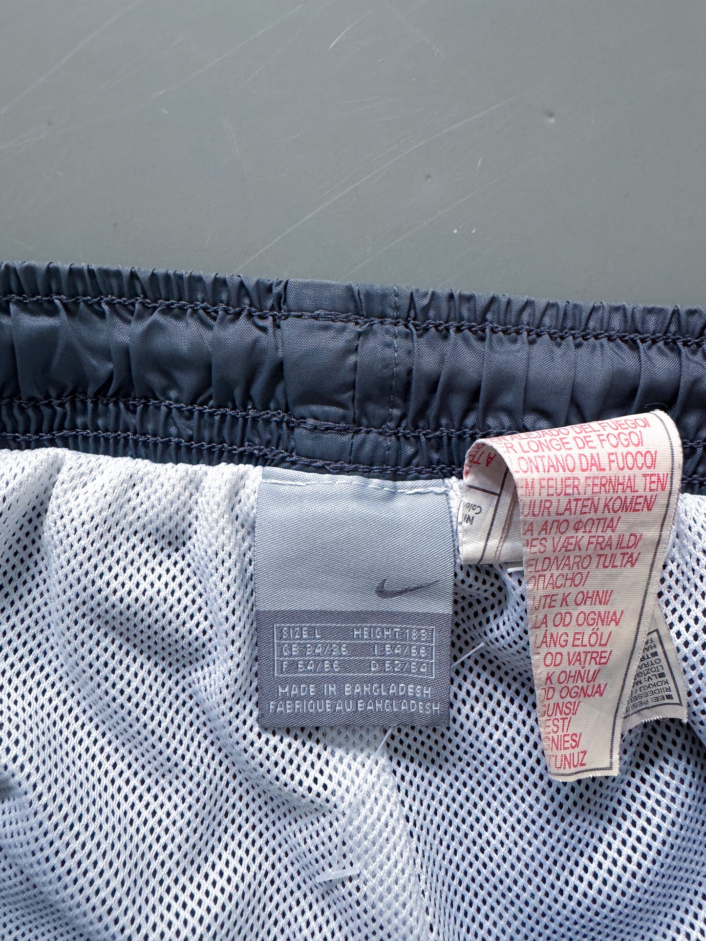 Nike Vintage Trackpants | L