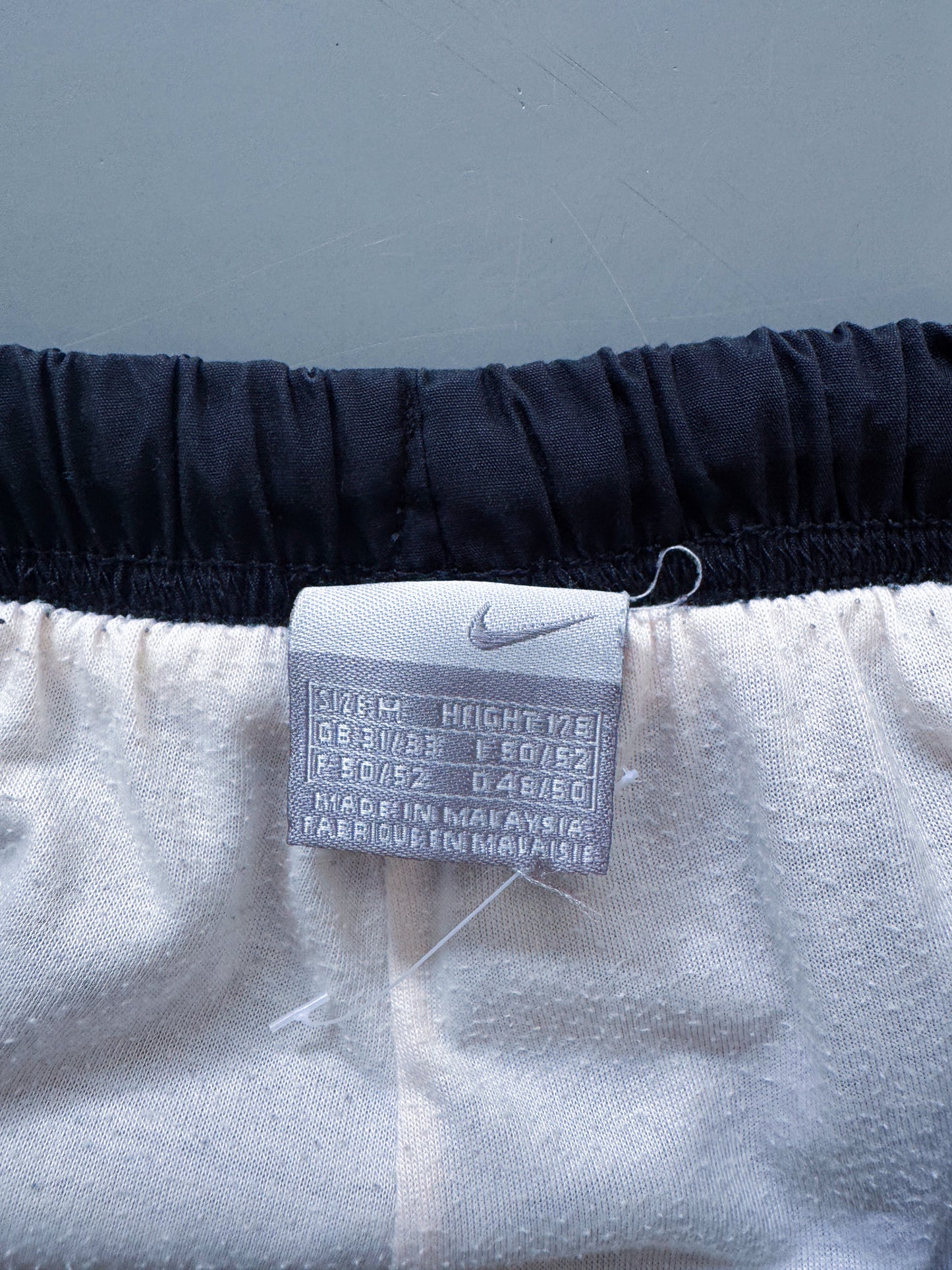 Nike Vintage Trackpants | M
