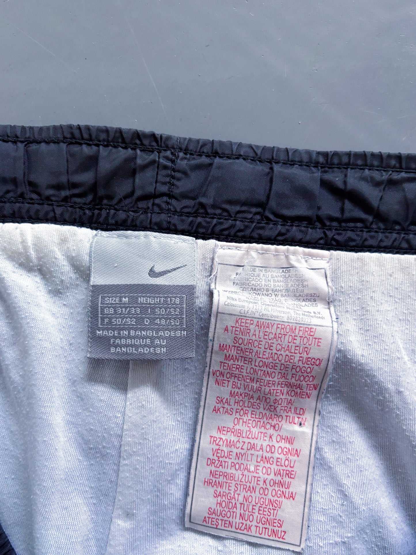 Nike Vintage *PREMIUM* Trackpants | M