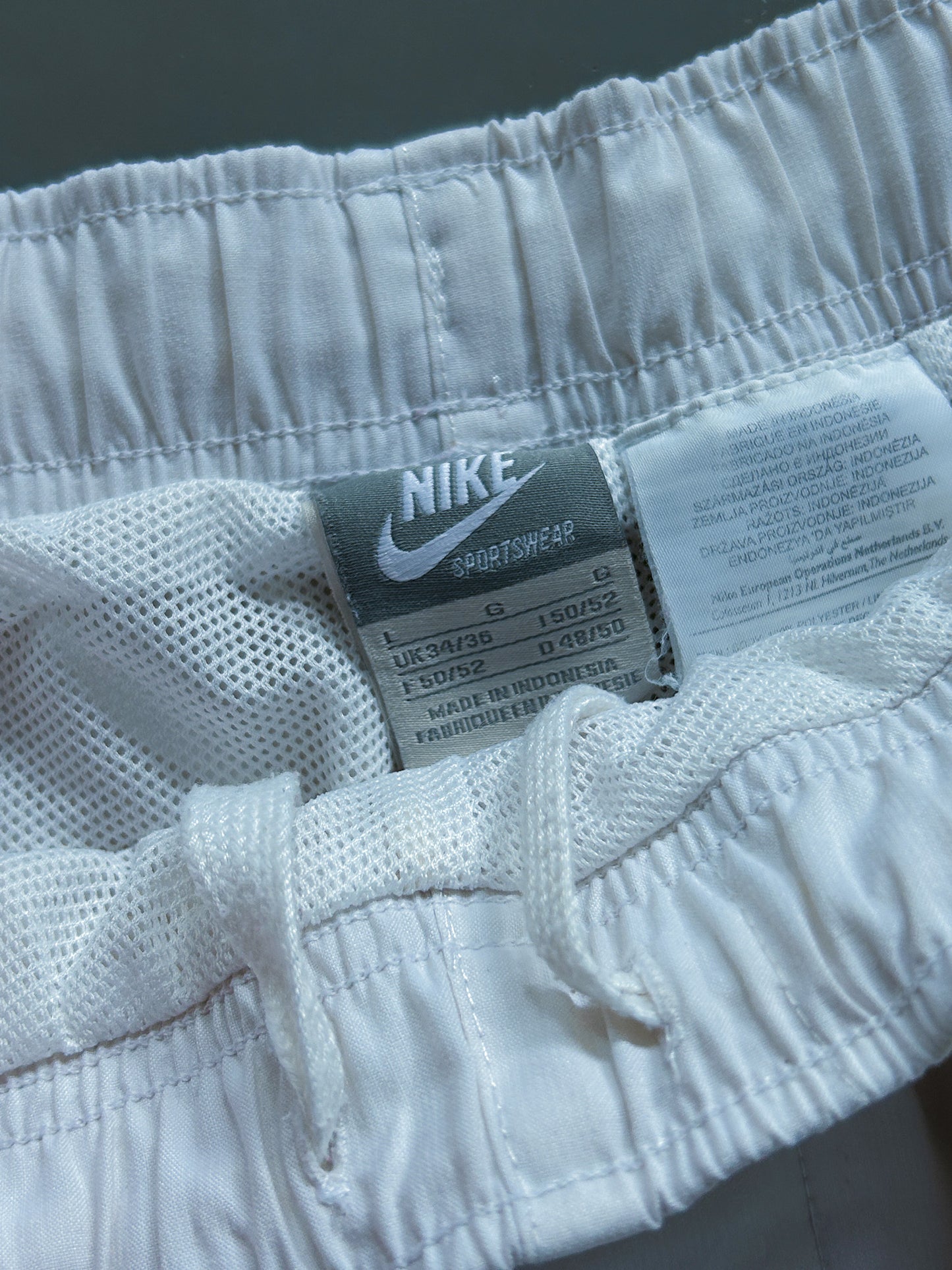 Vintage Nike Shorts | L