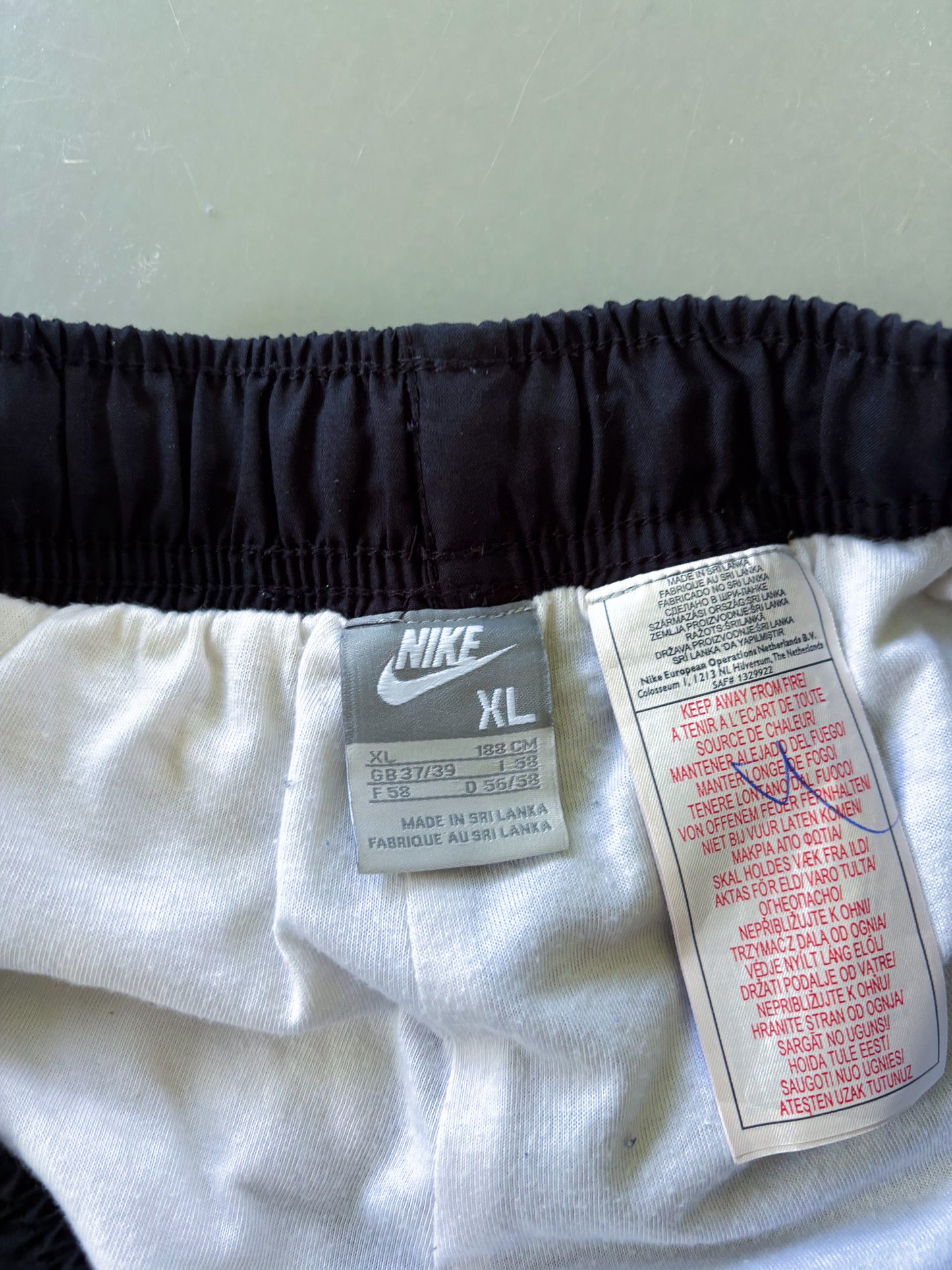 Nike Vintage Trackpants | L