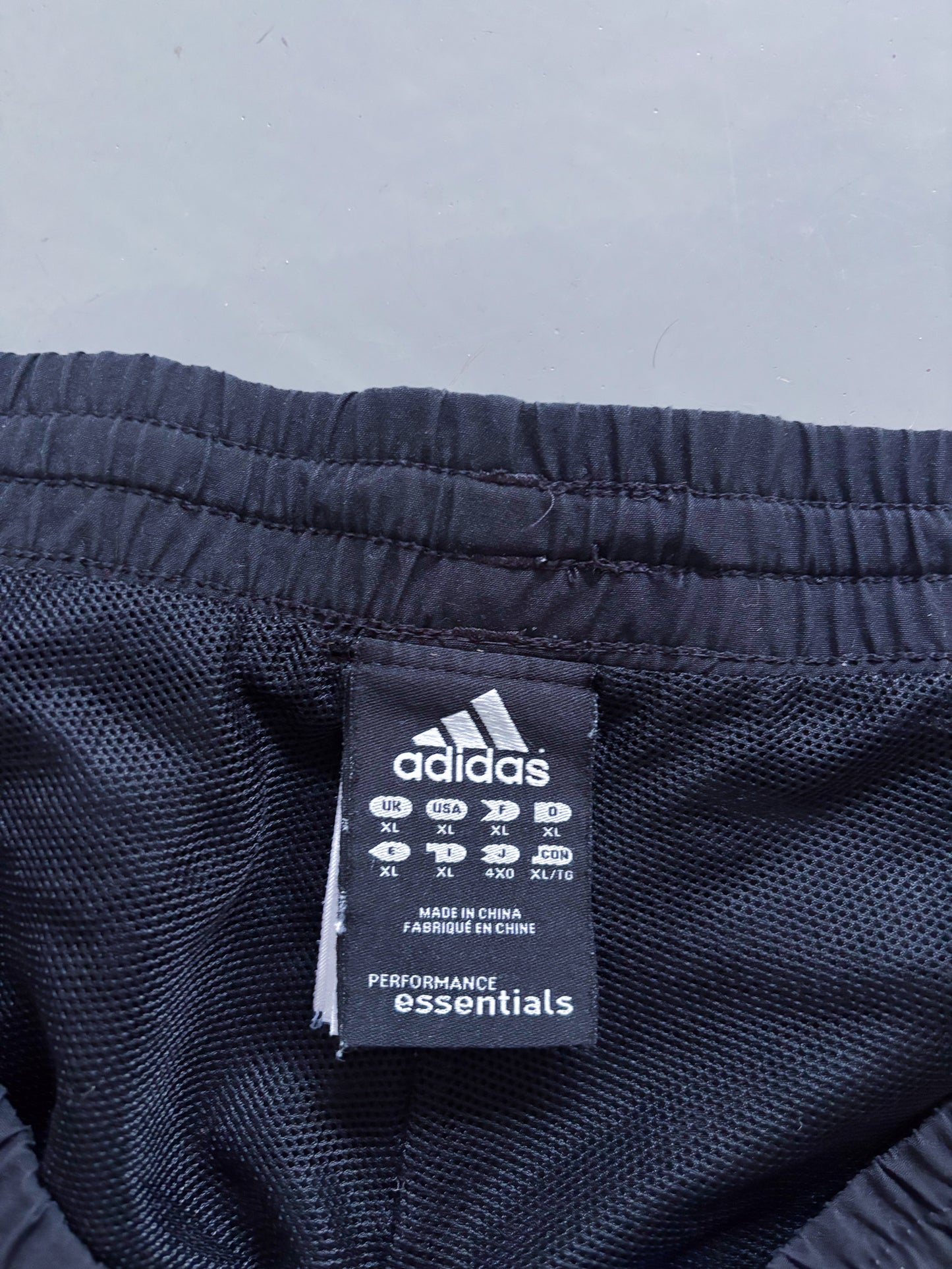 Adidas Vintage Trackpants | L