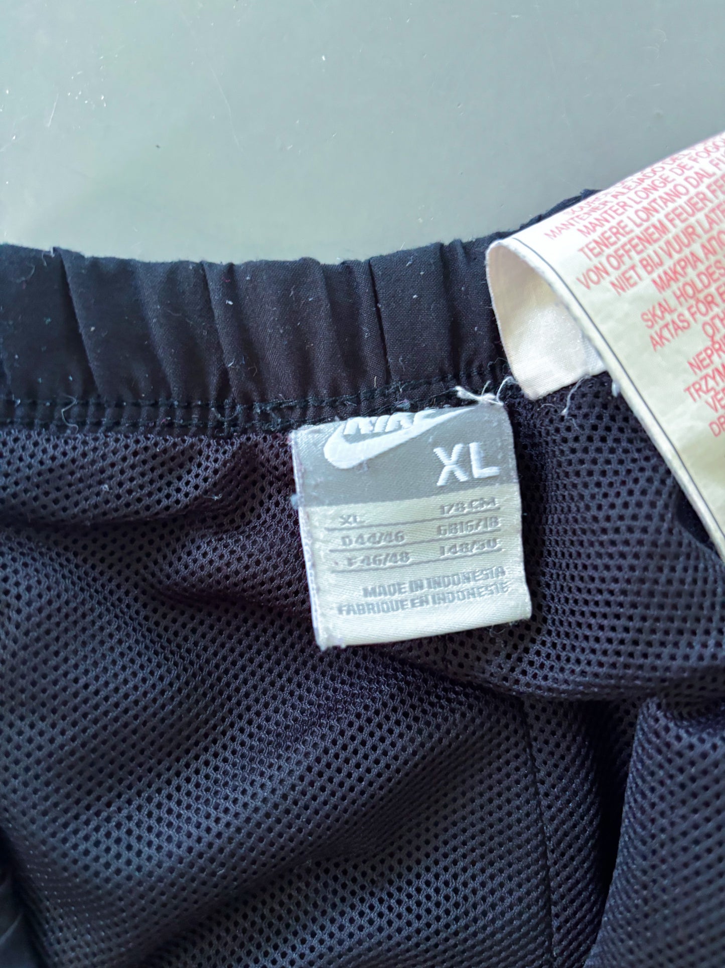 Nike Vintage Trackpants | M