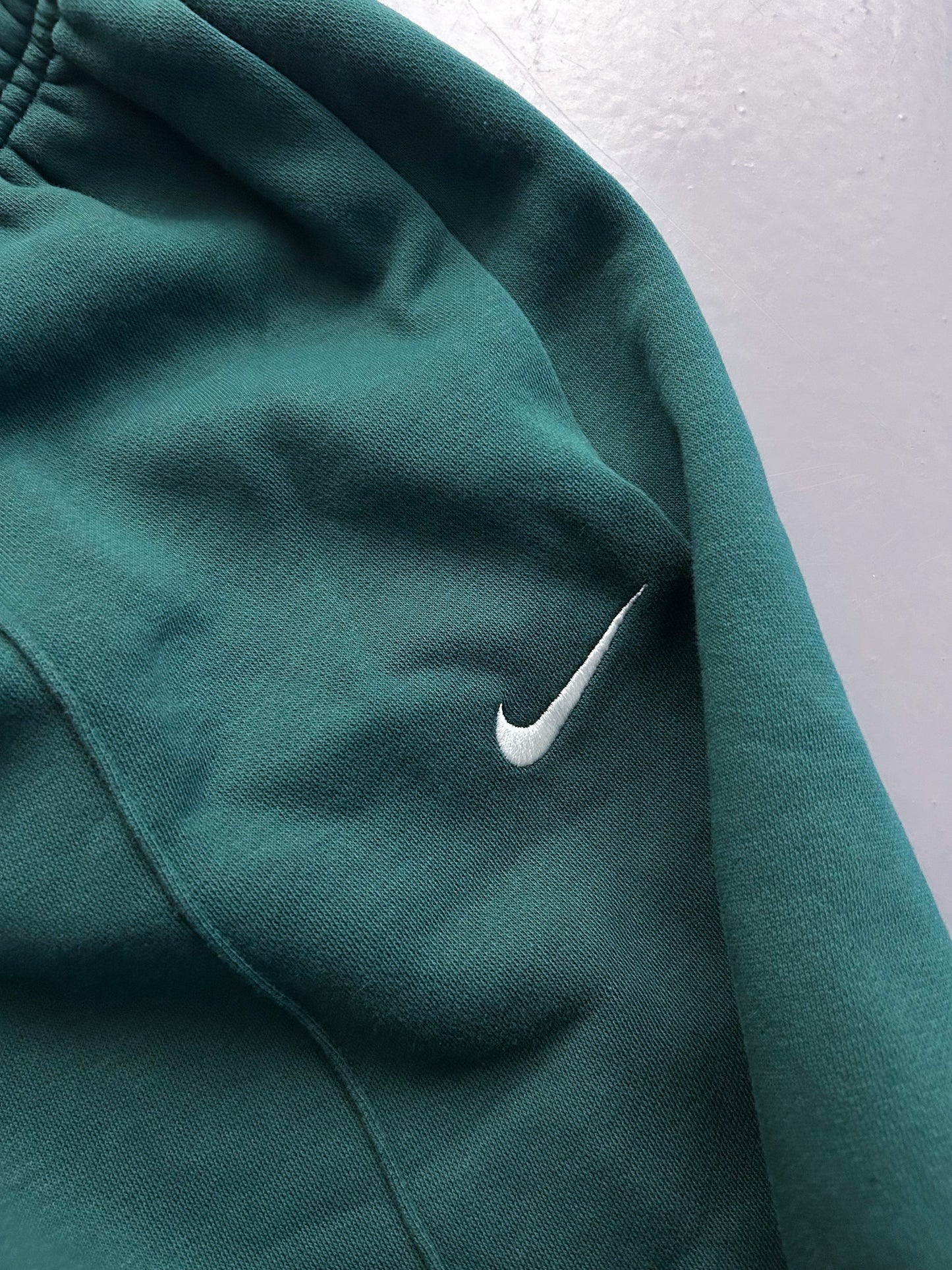 Nike Vintage Sweatpants | XL