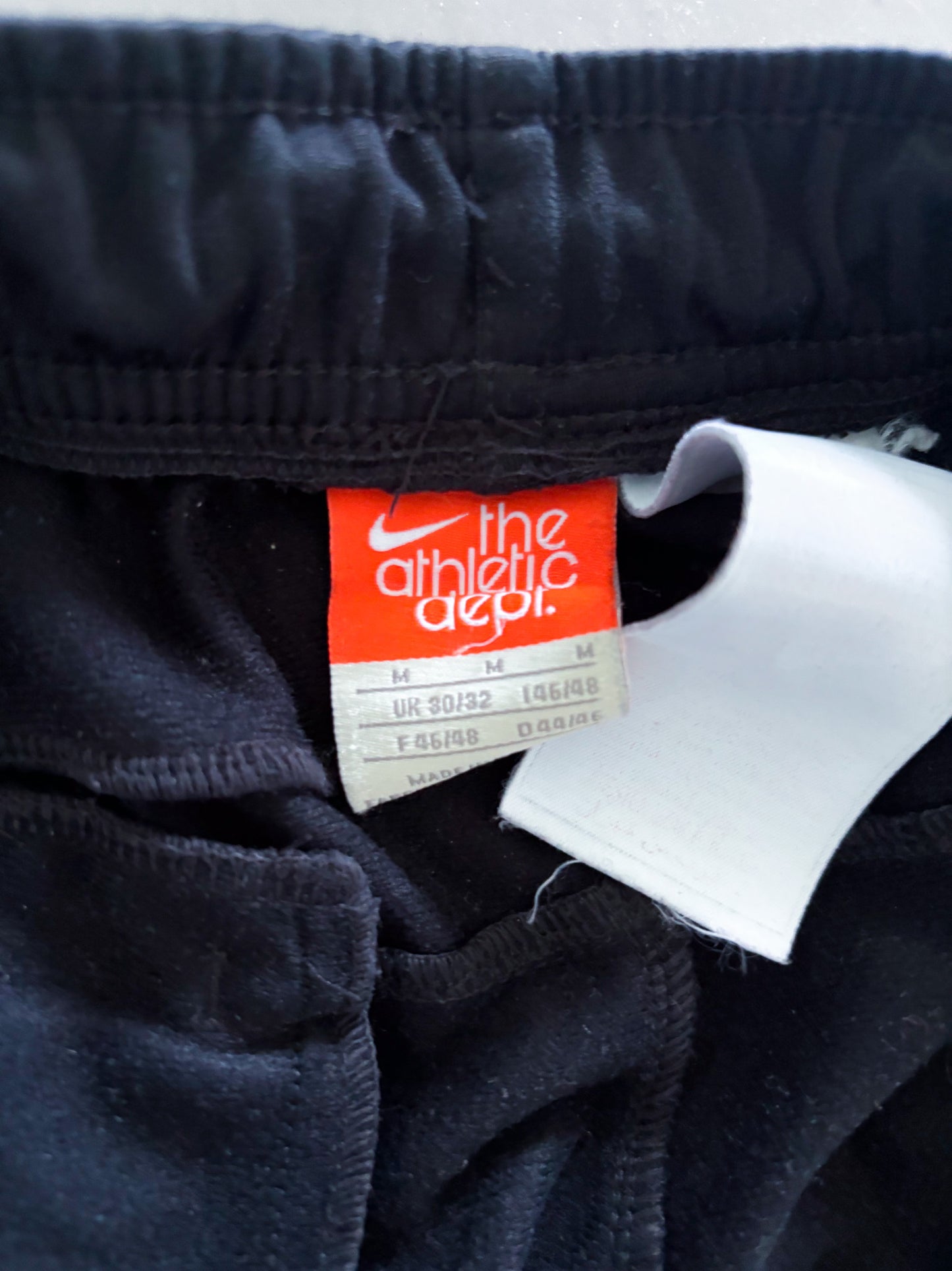 Nike Vintage Trackpants | M