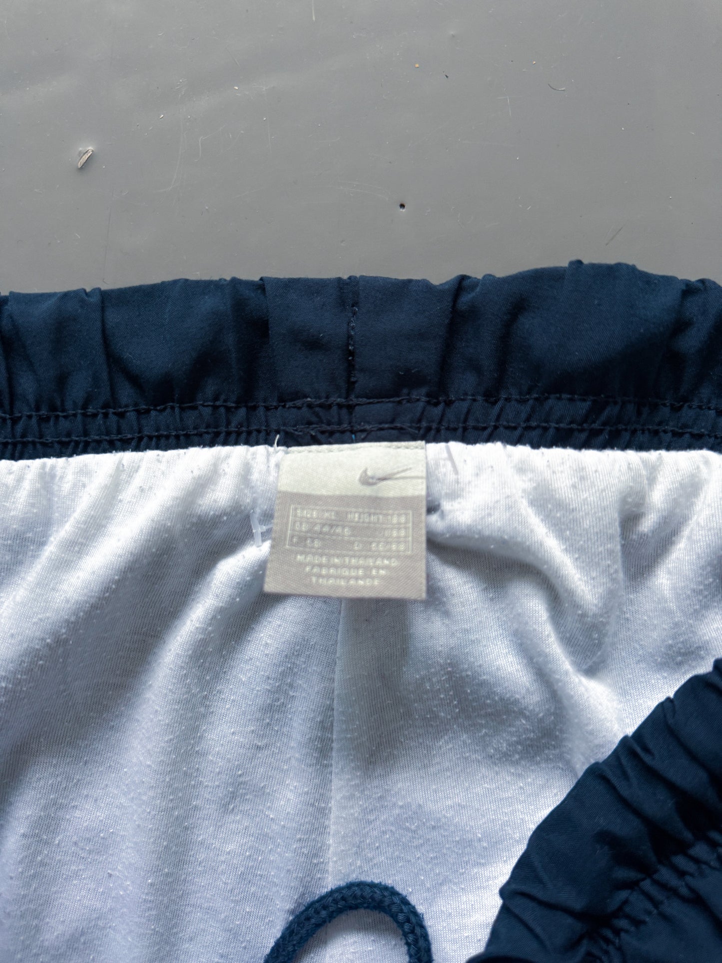 Nike Vintage Trackpants | L