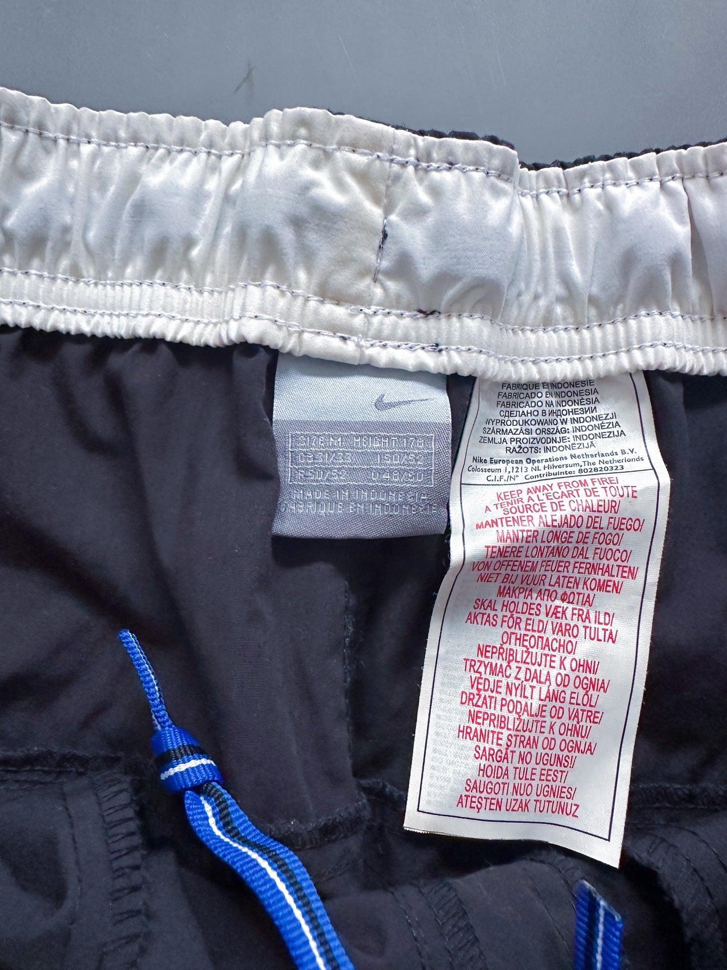 Nike Vintage Trackpants | M