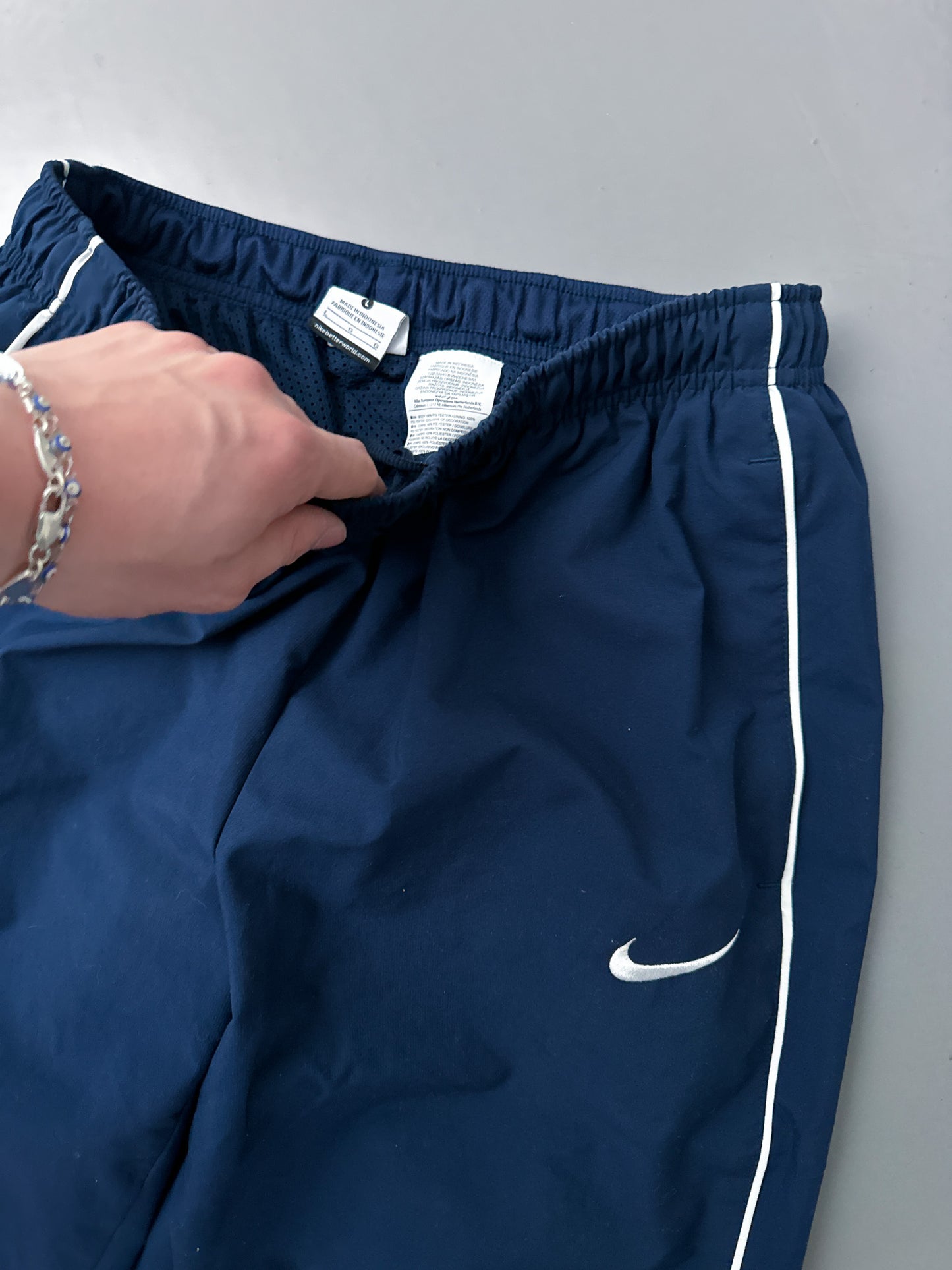 Nike Vintage Trackpants | L