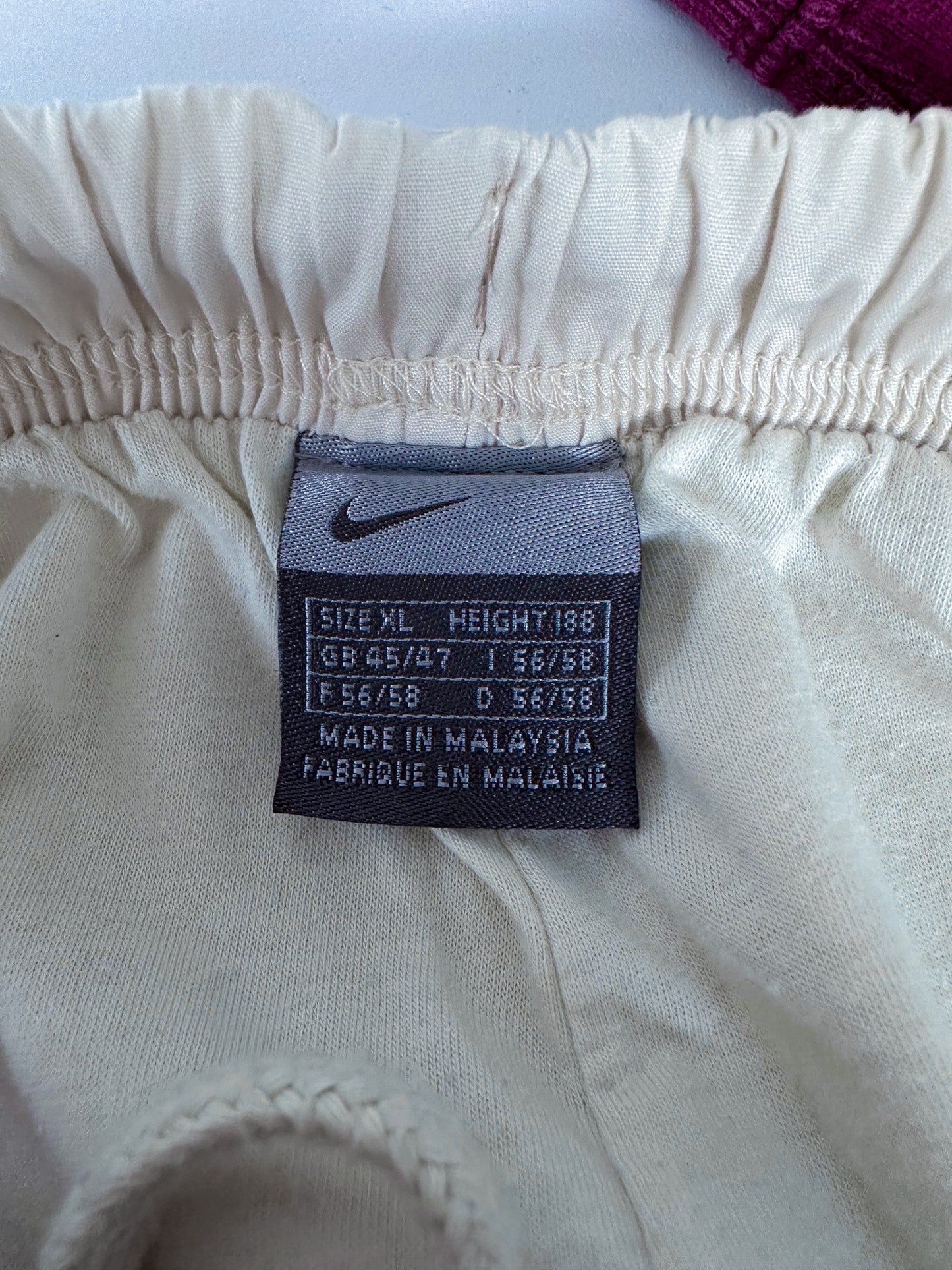 Nike Vintage Trackpants | L