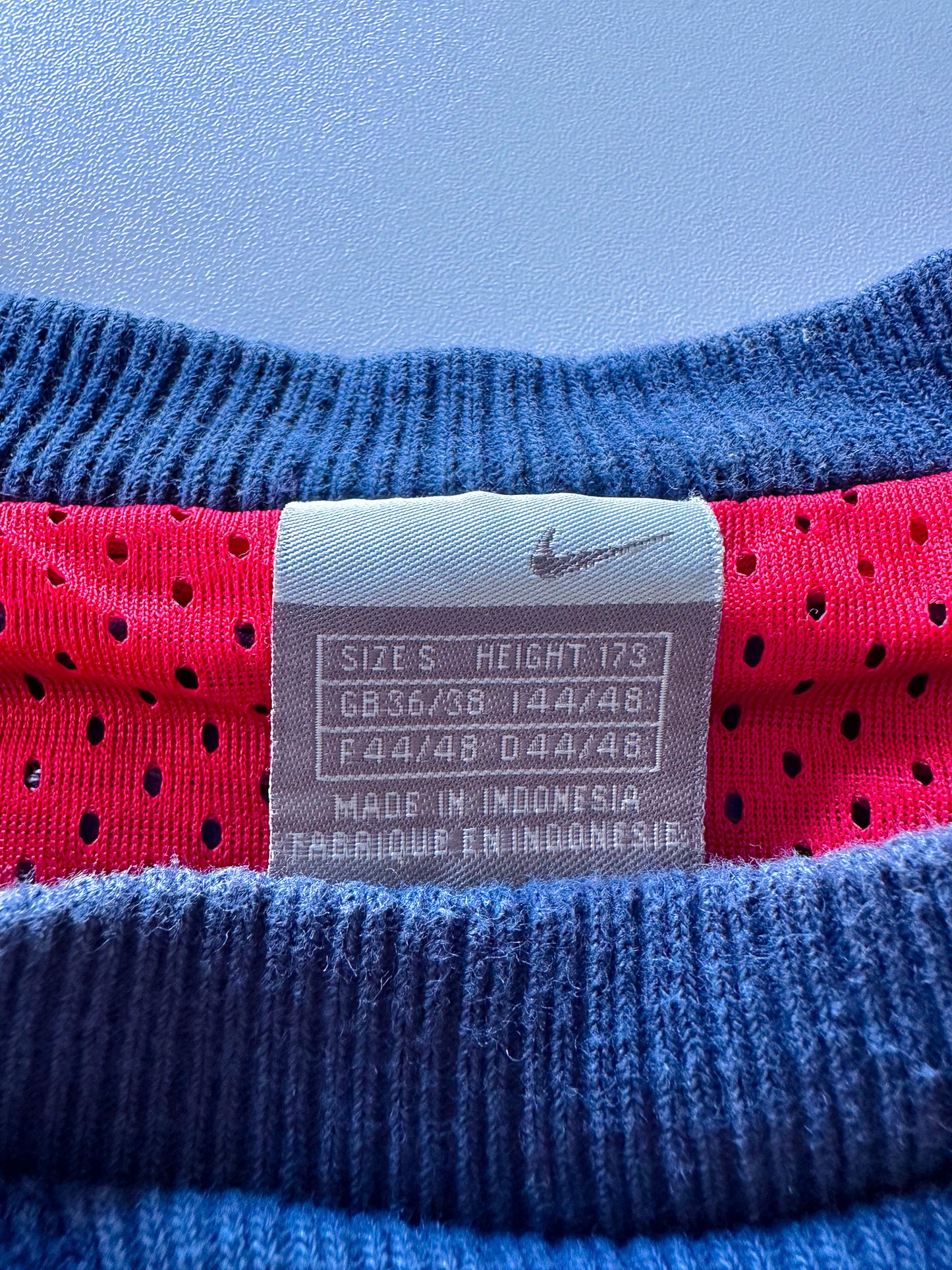 Nike Vintage Pullover | S