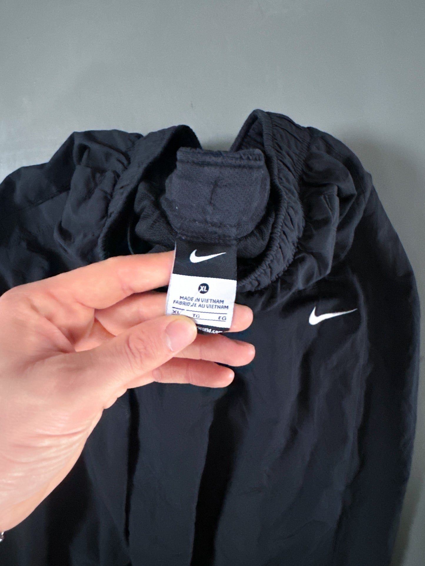 Nike Vintage Trackpants | L