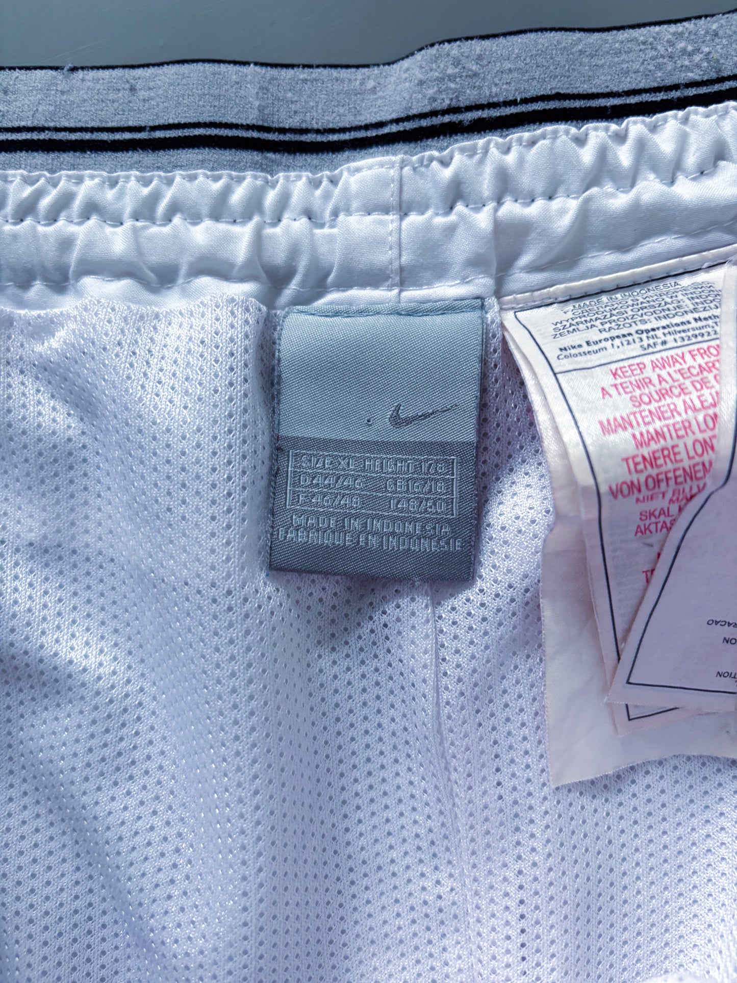 Nike Vintage Trackpants | L