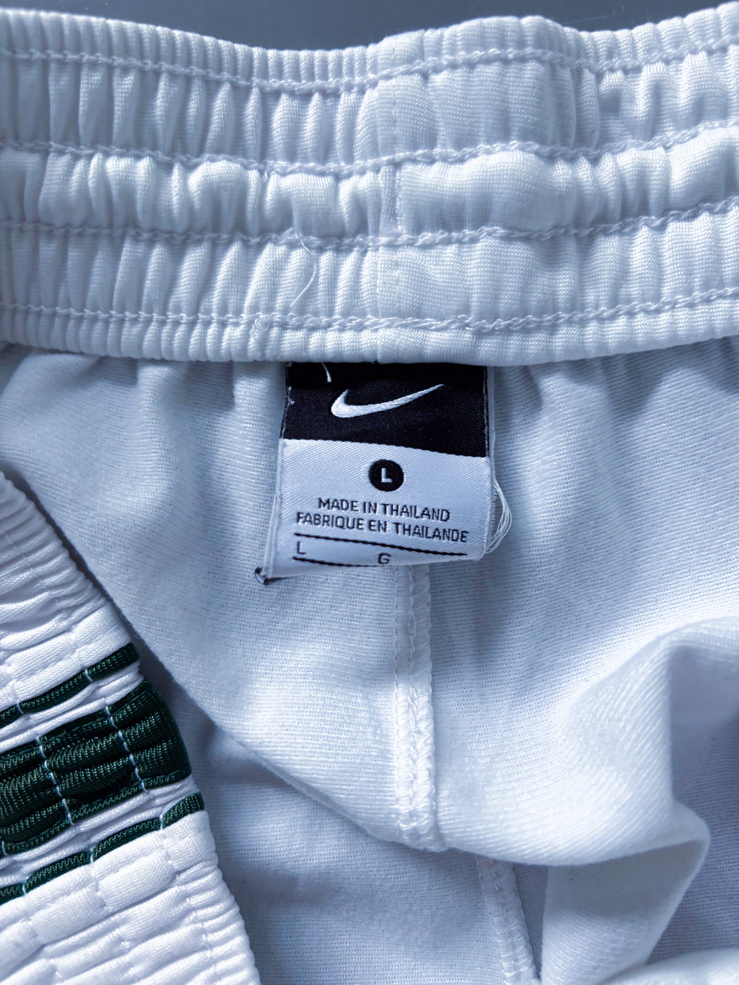Nike Vintage Trackpants | L