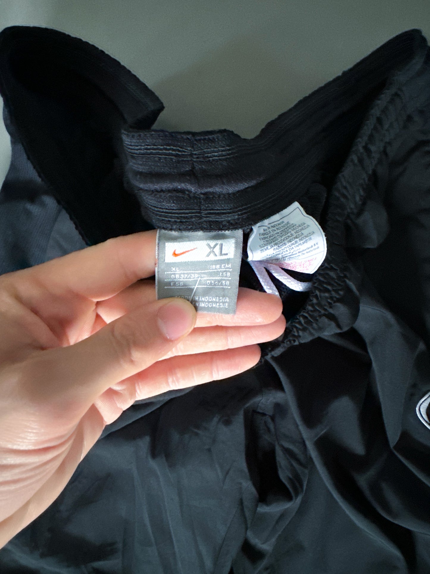 Nike Vintage Trackpants | L