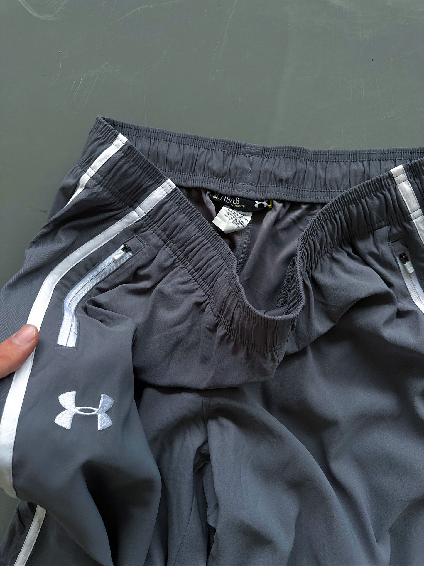 Under Armour Vintage *Premium* Trackpants | XL