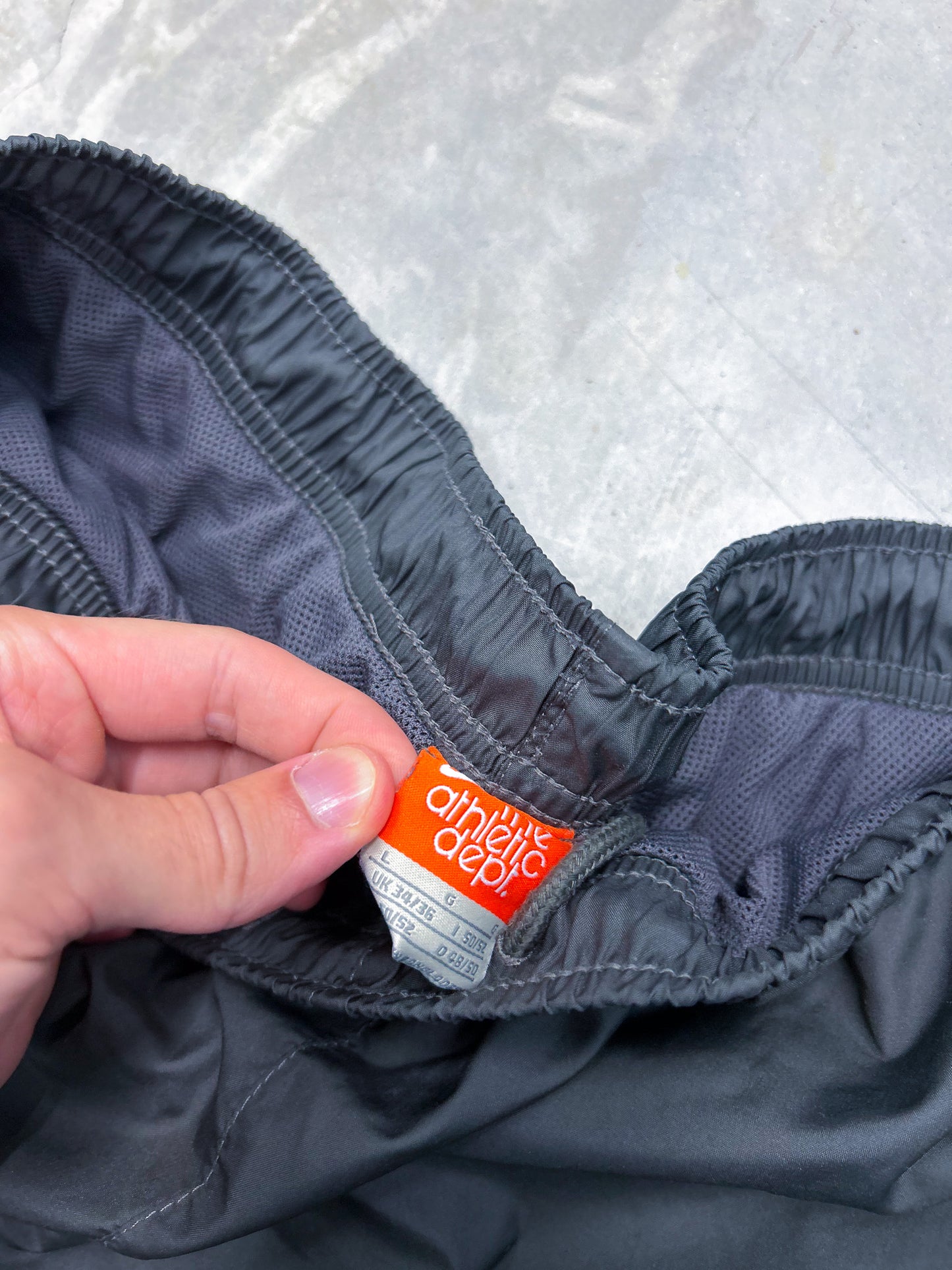 Nike Vintage Trackpants | L