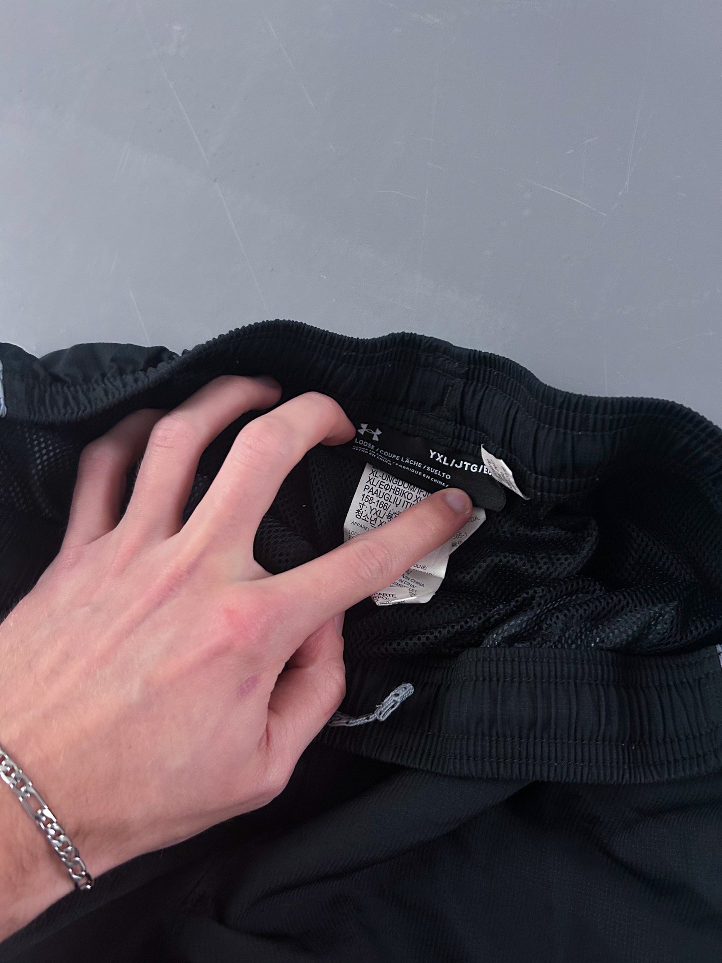 Under Armour Vintage Trackpants | S