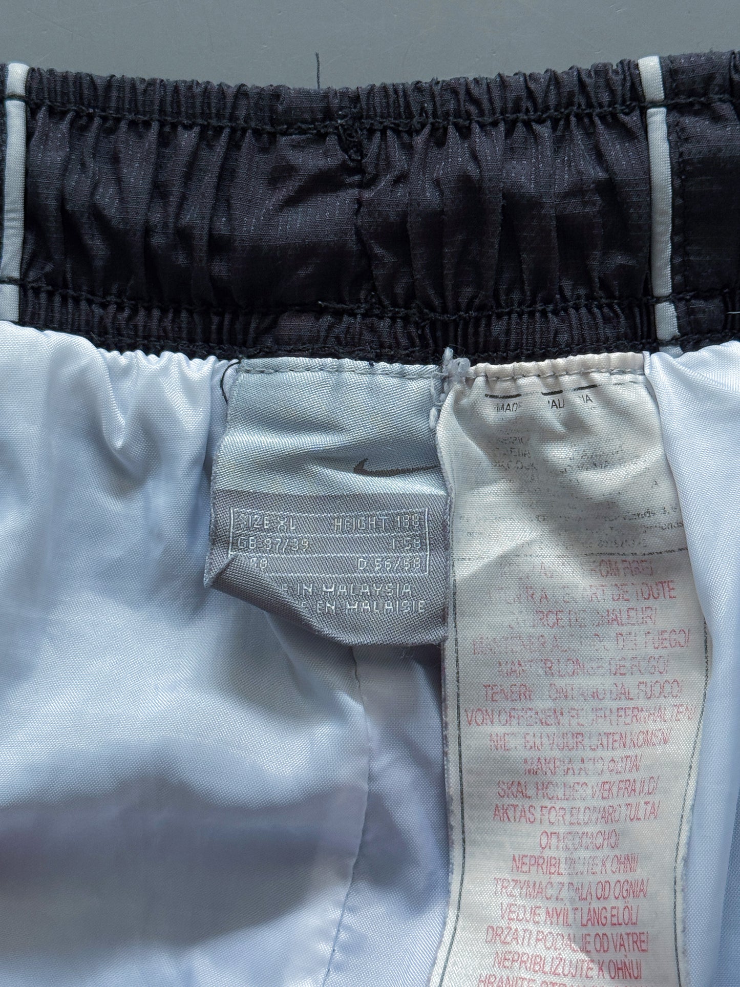 Nike Vintage *TN* Trackpants | XL