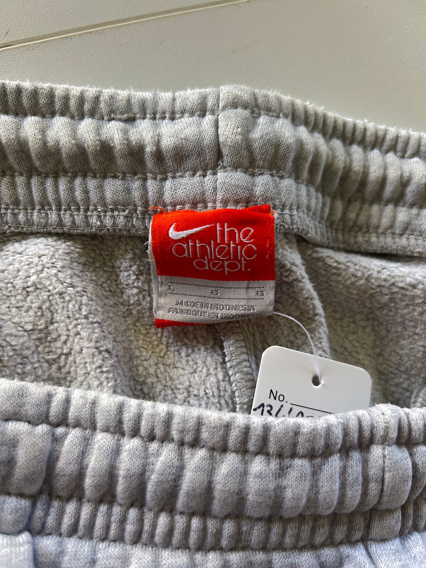 Nike Vintage Open Leg Sweatpants | M