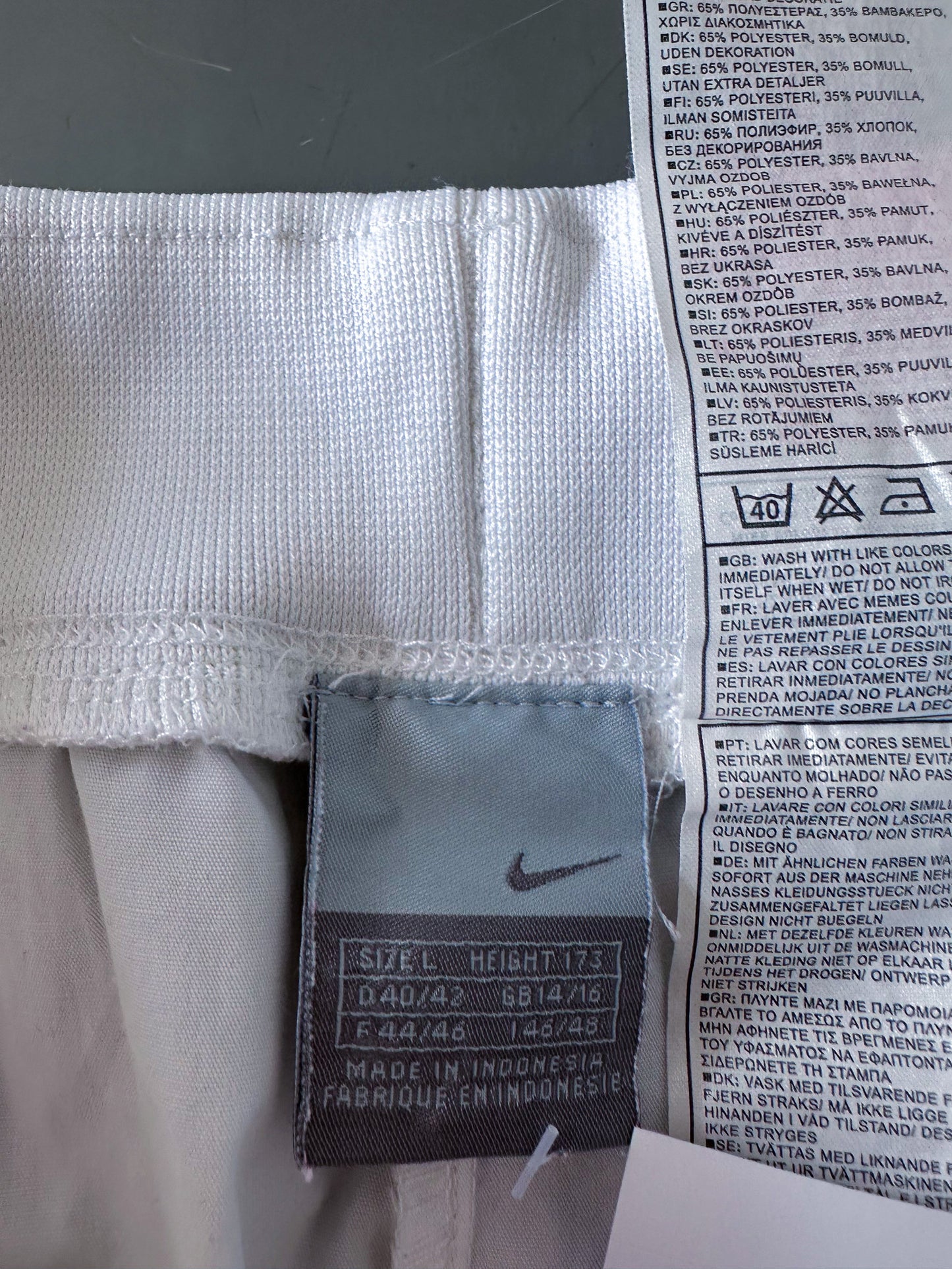 Nike Vintage Trackpants | M