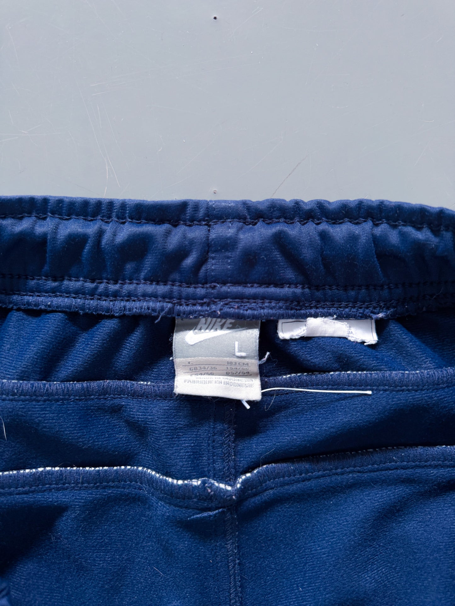 Nike Vintage Trackpants | L