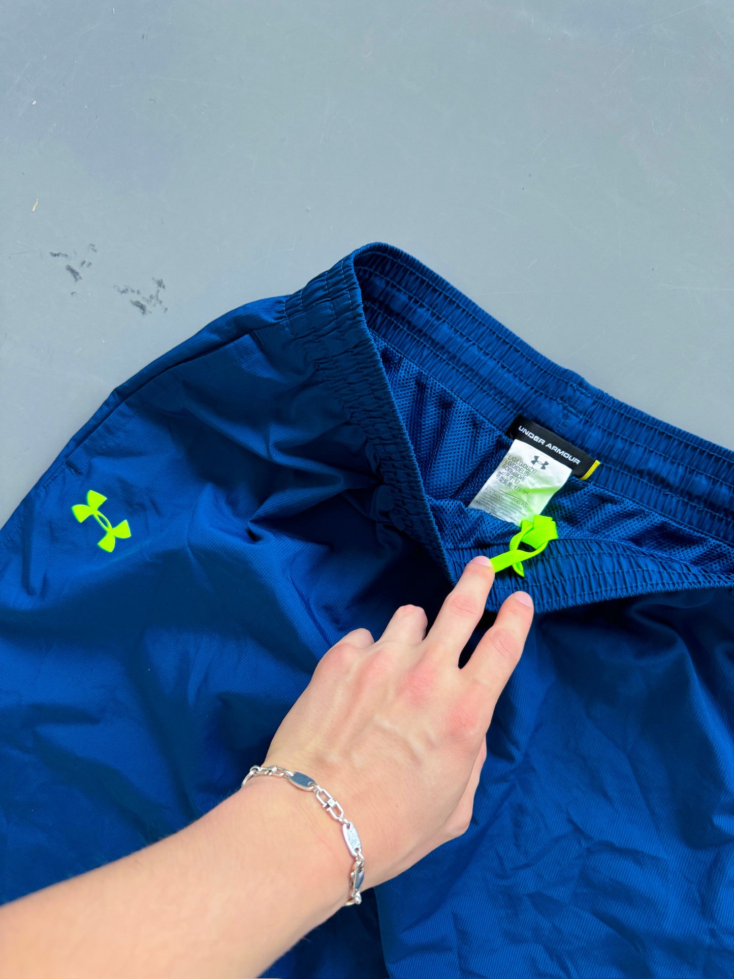 Under Armour Vintage Trackpants | L