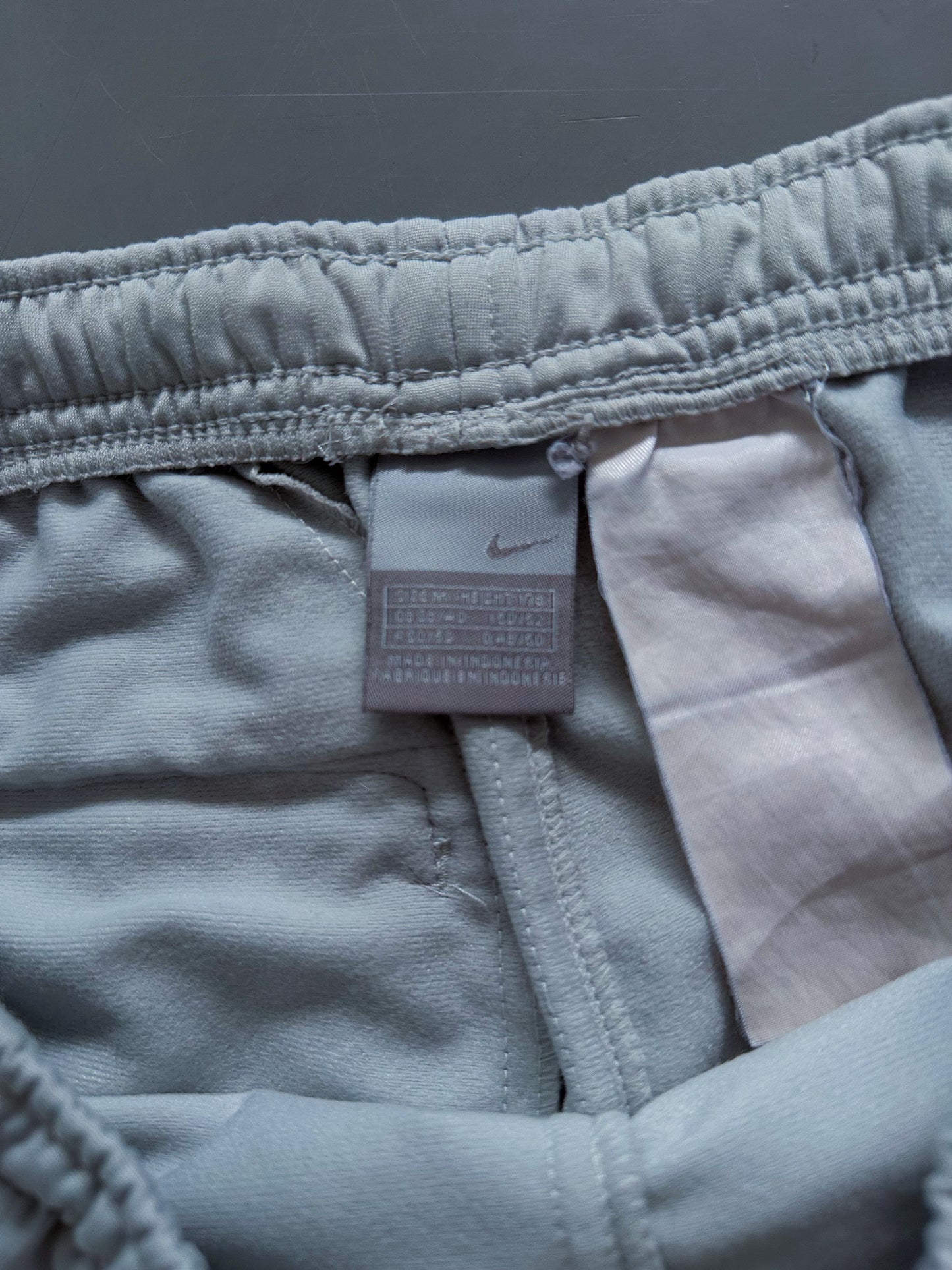 Nike Vintage Trackpants | M