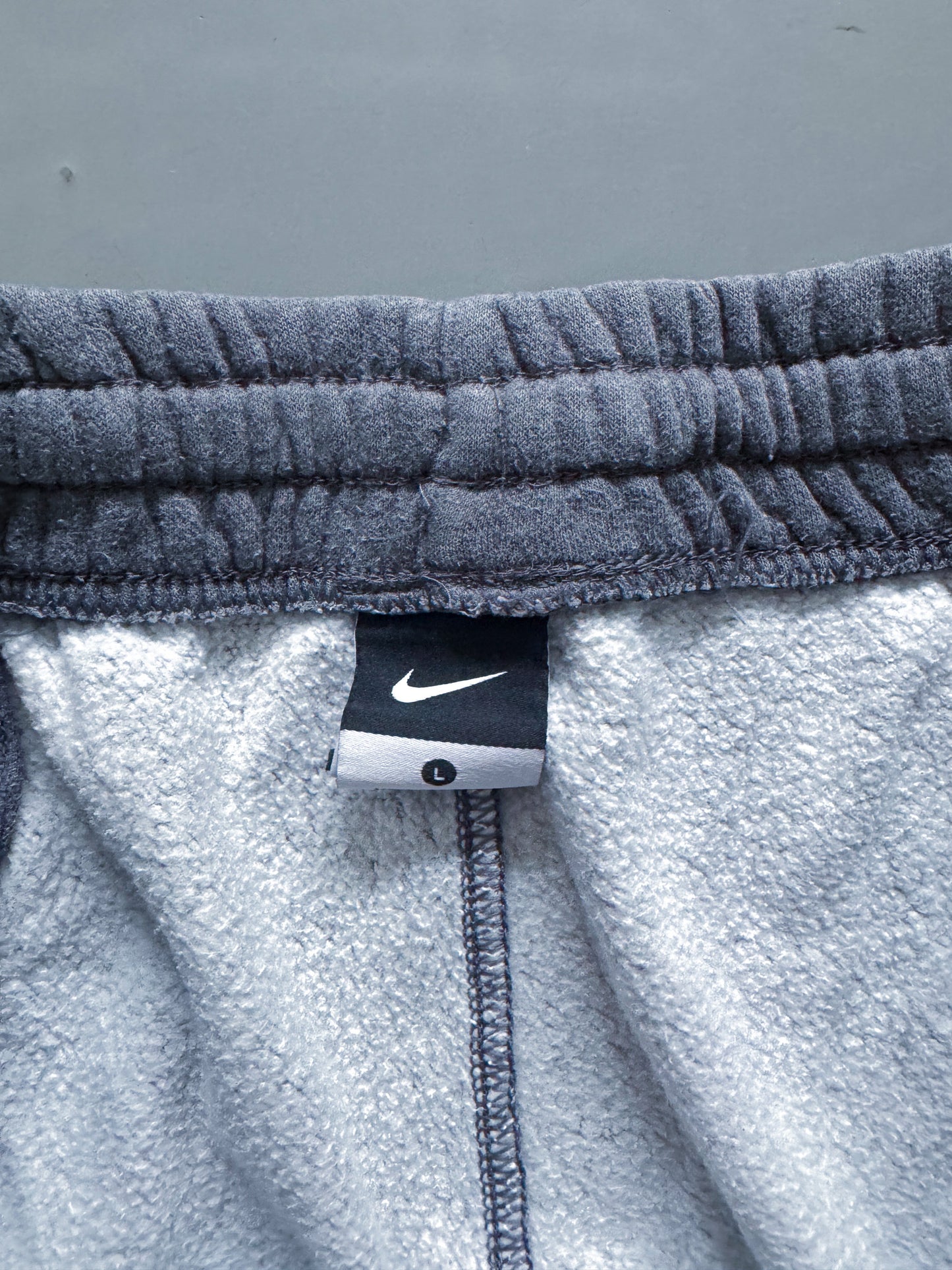 Nike Vintage Sweatpants | L