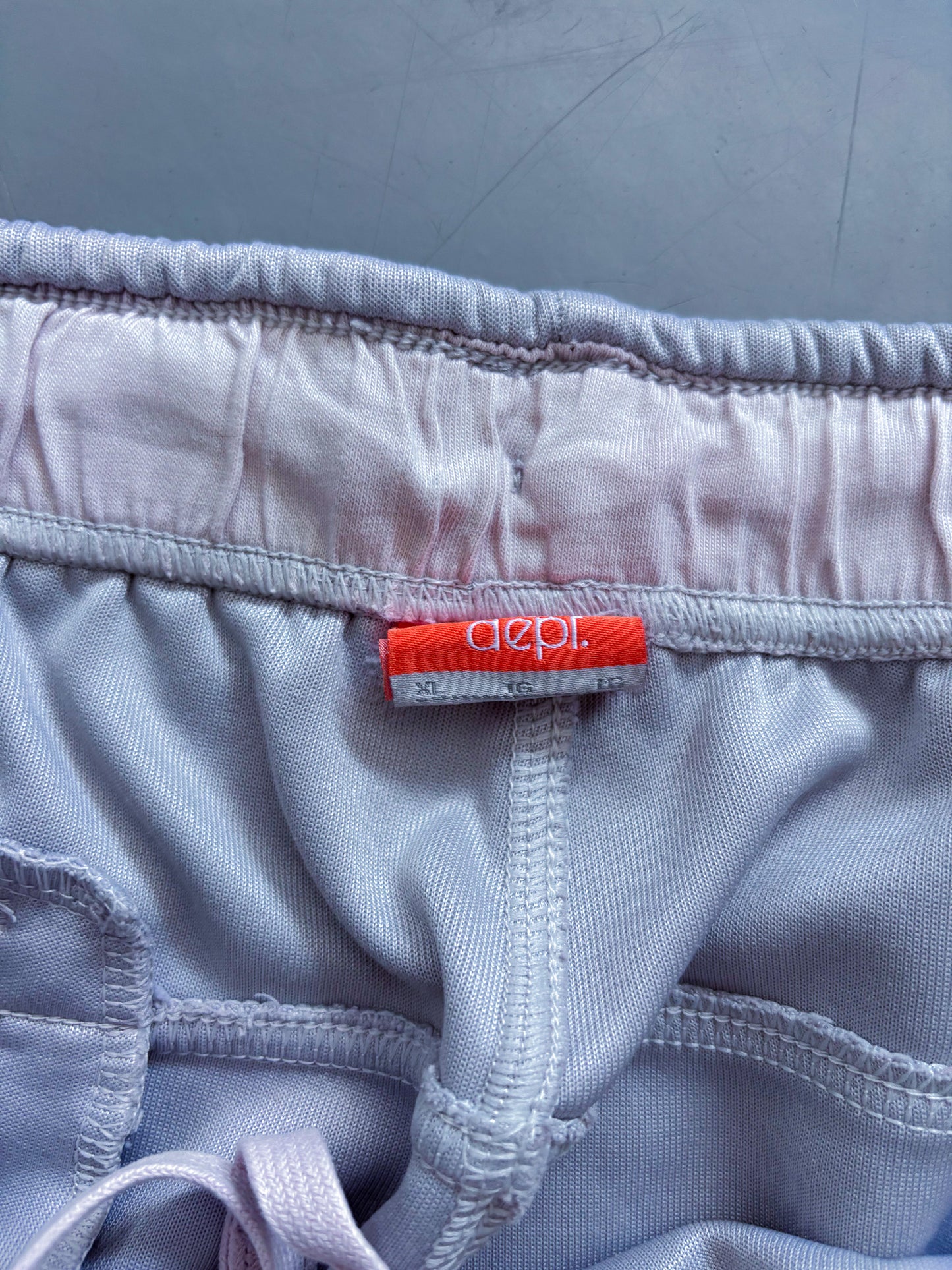 Nike Vintage *PREMIUM* Open Leg Sweatpants | L