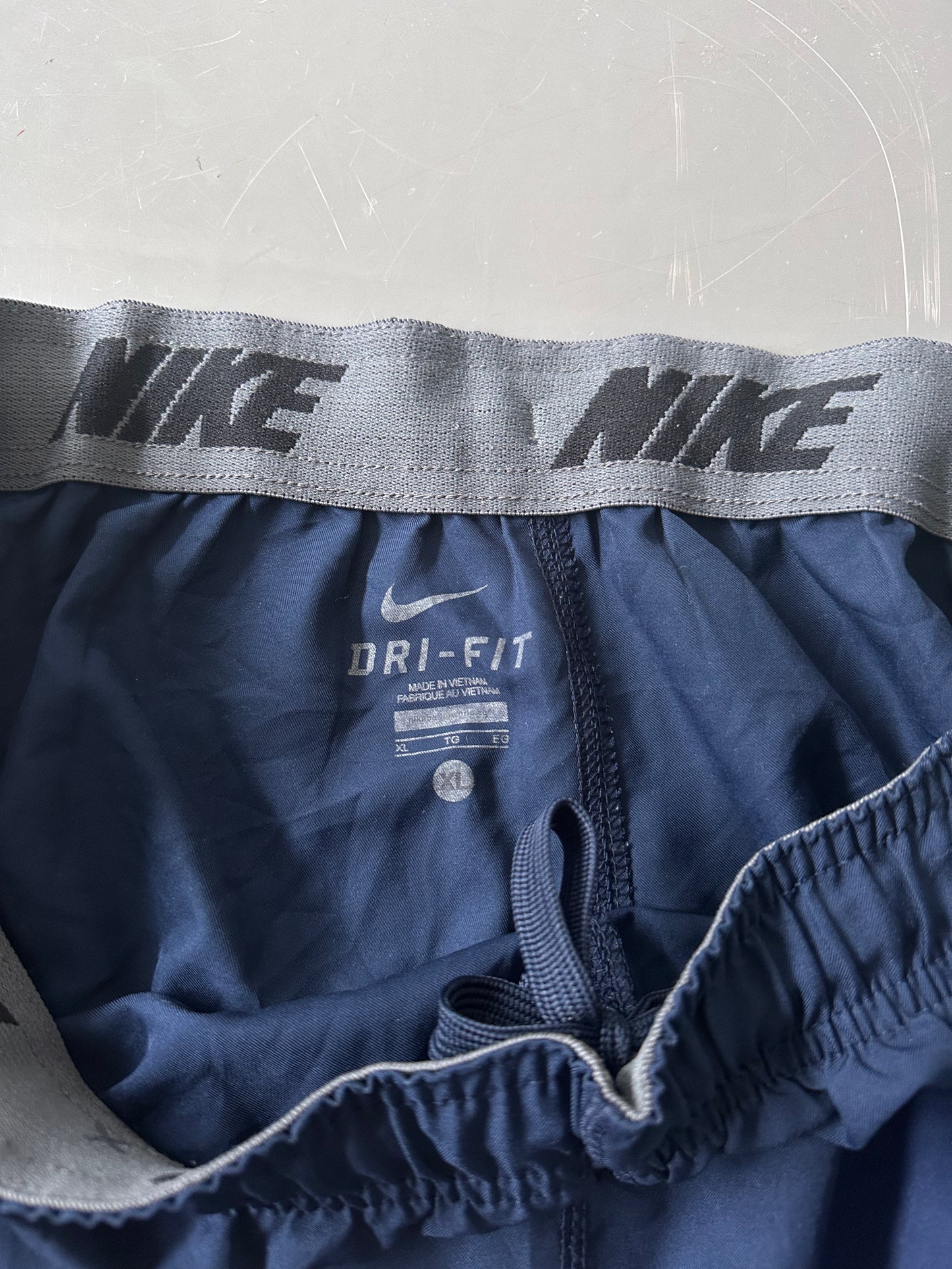 Nike Vintage Trackpants | XL