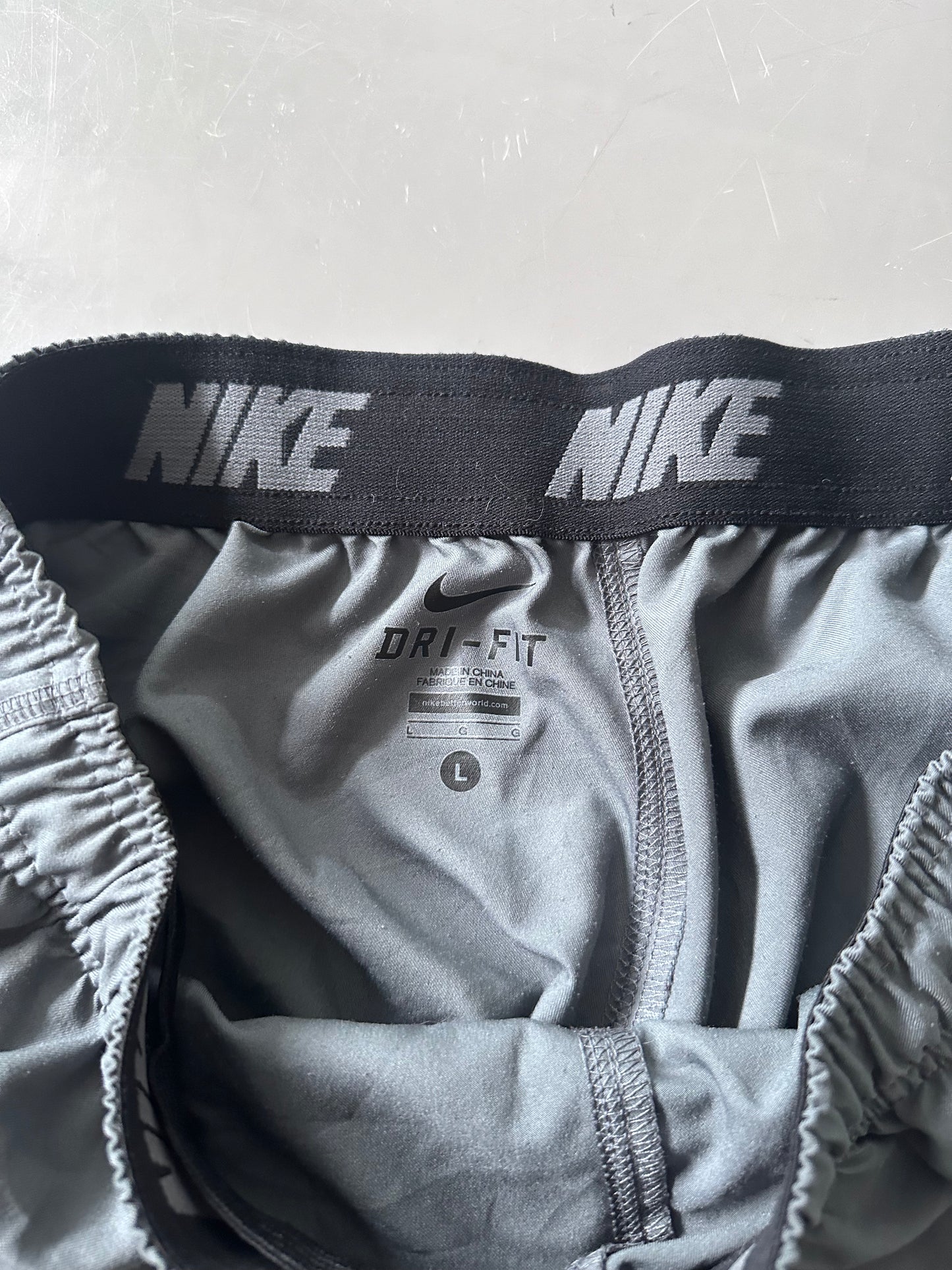 Nike Vintage Trackpants | L