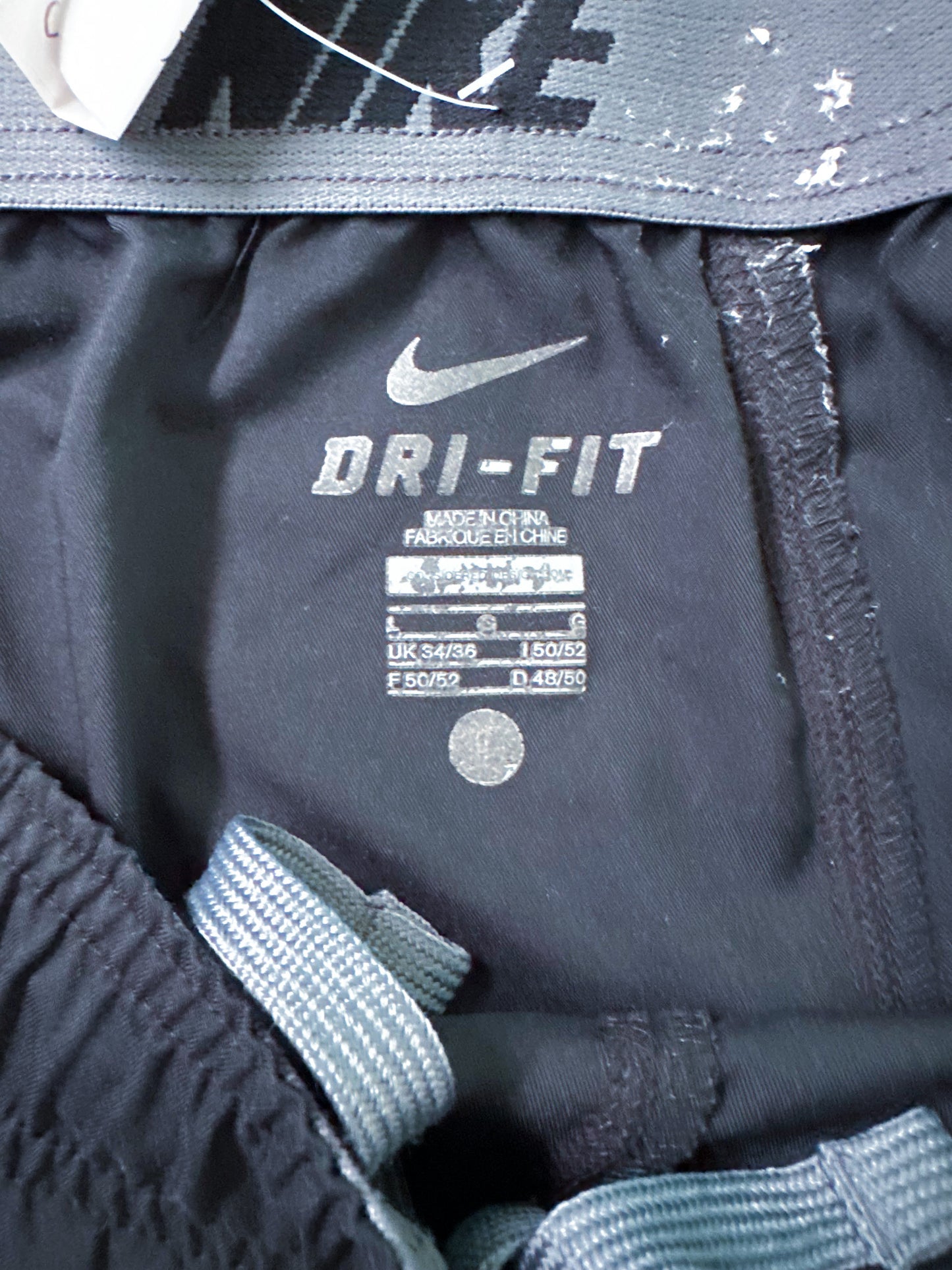 Nike Vintage Trackpants | L