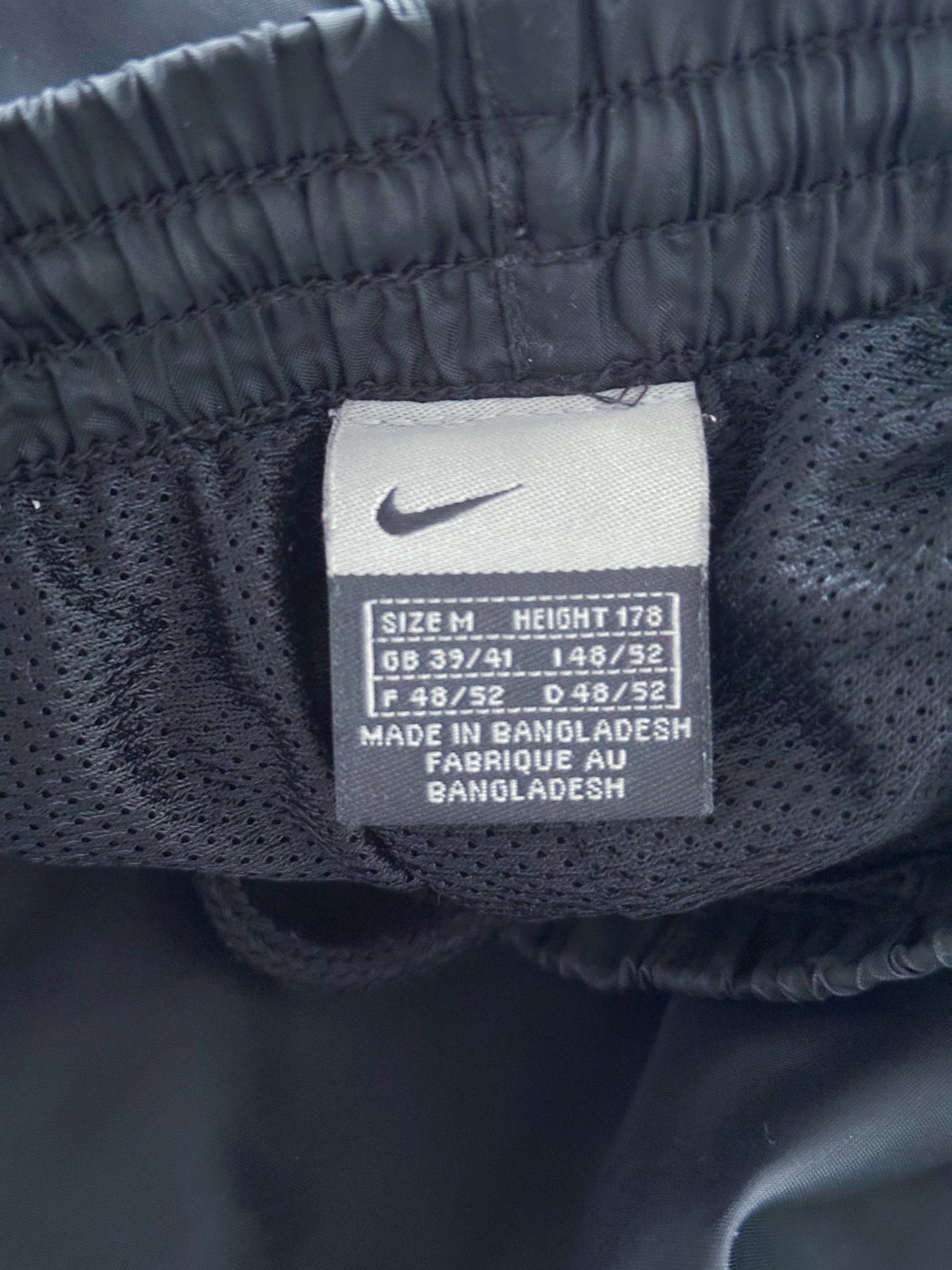 Nike Vintage Trackpants | M