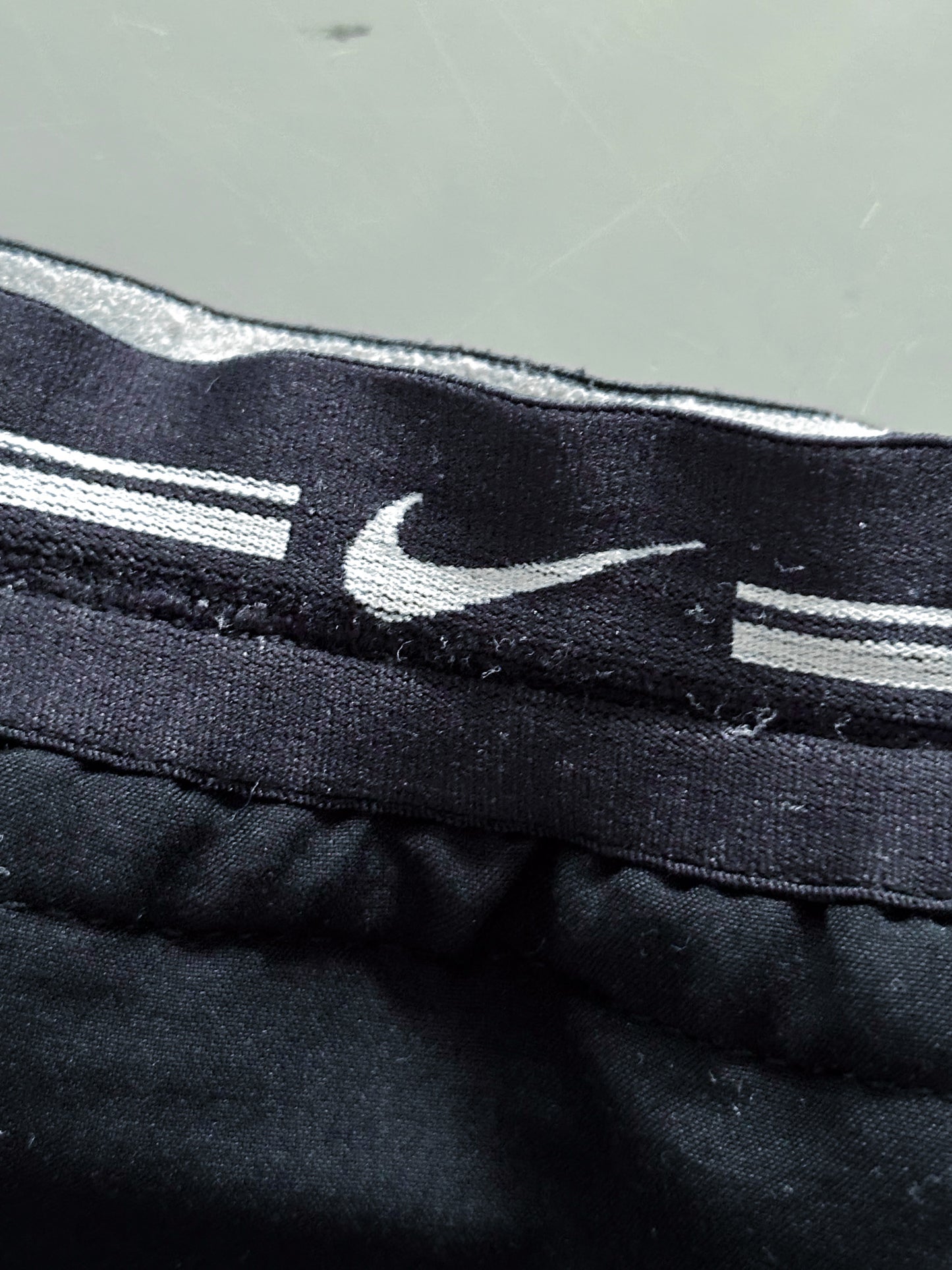 Nike Vintage Trackpants | L