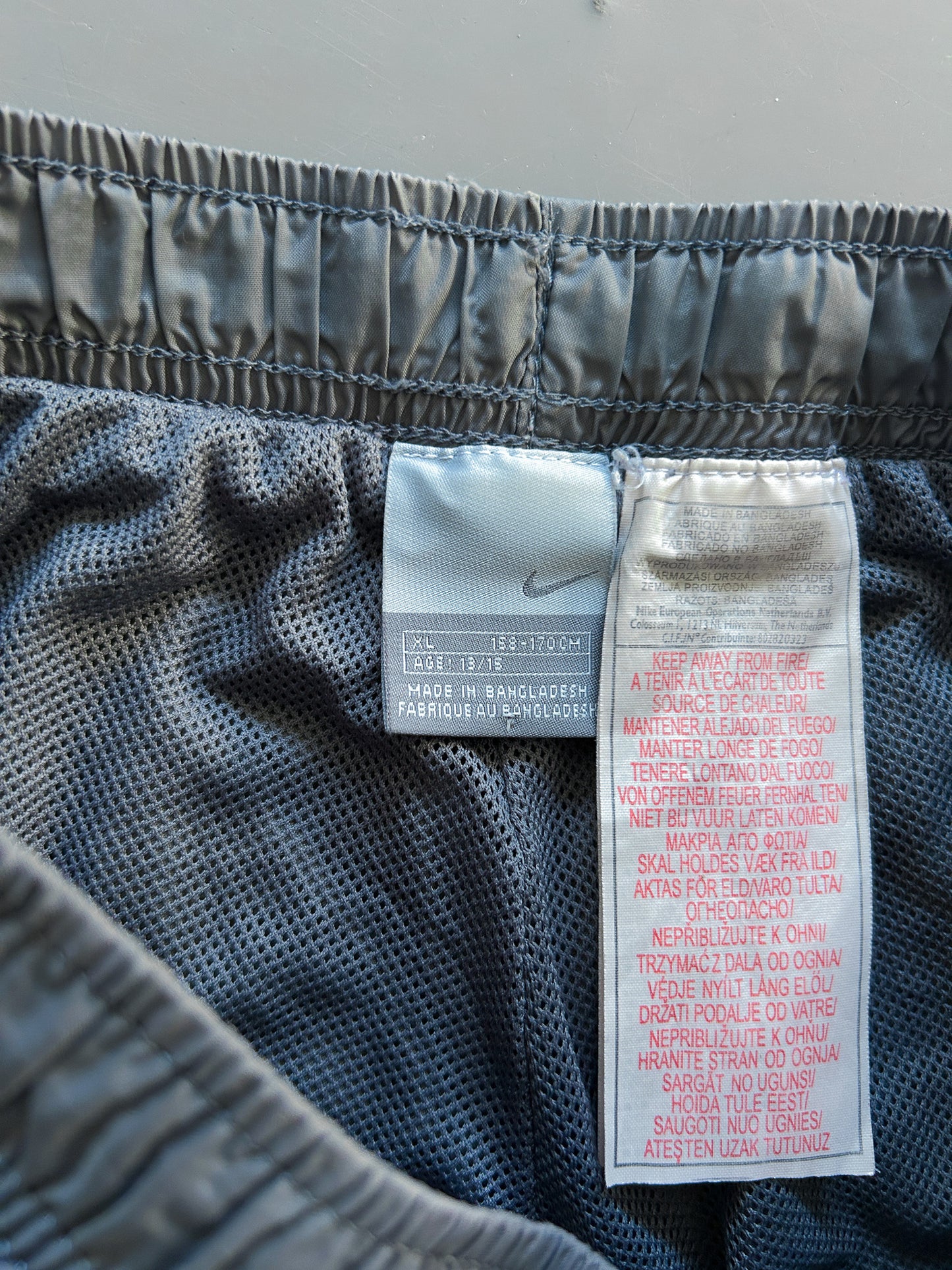 Nike Vintage Trackpants | XS