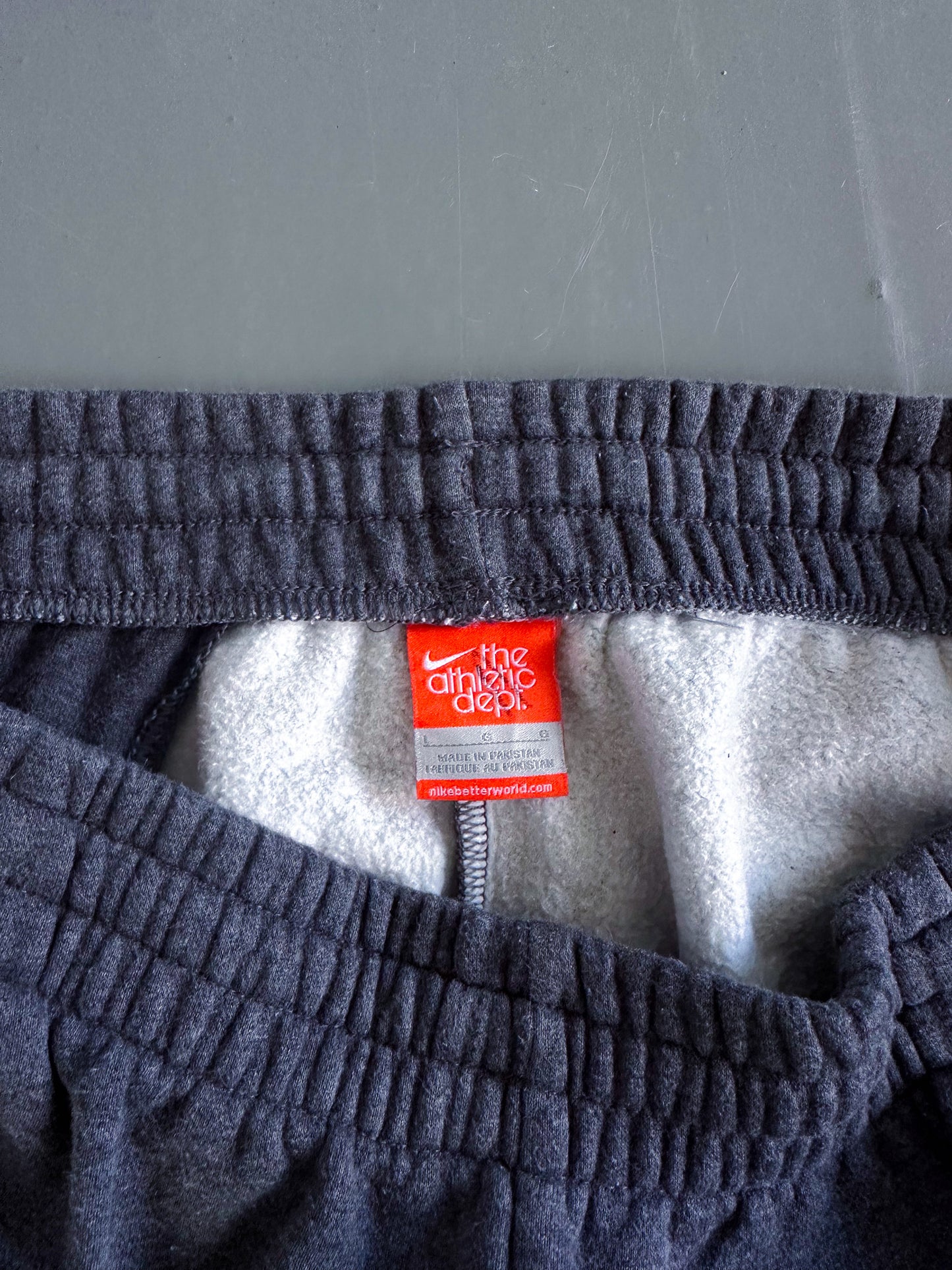 Nike Vintage Open Leg Sweatpants | L