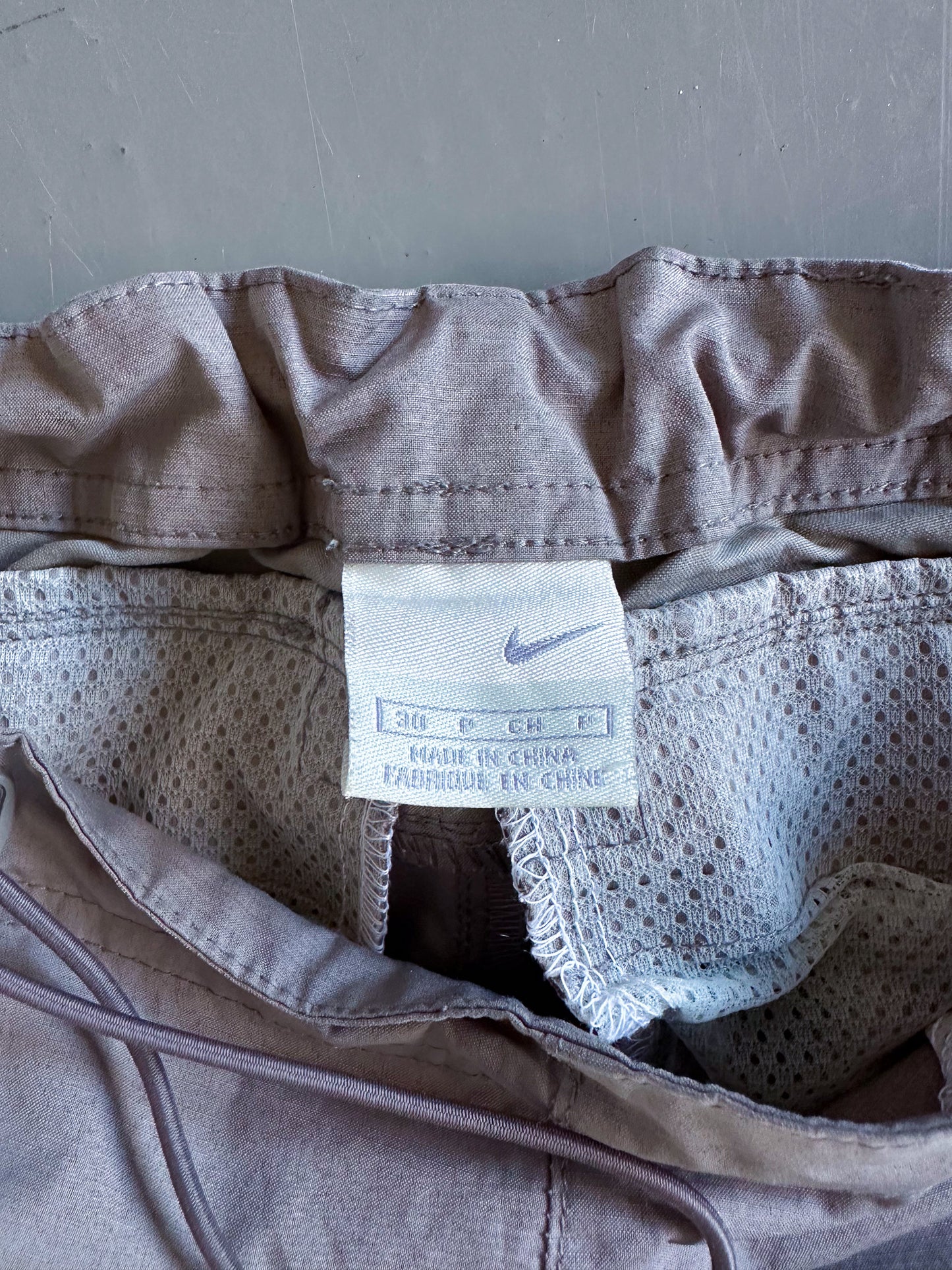 Nike Vintage *Contrast Stitching* Trackpants | M
