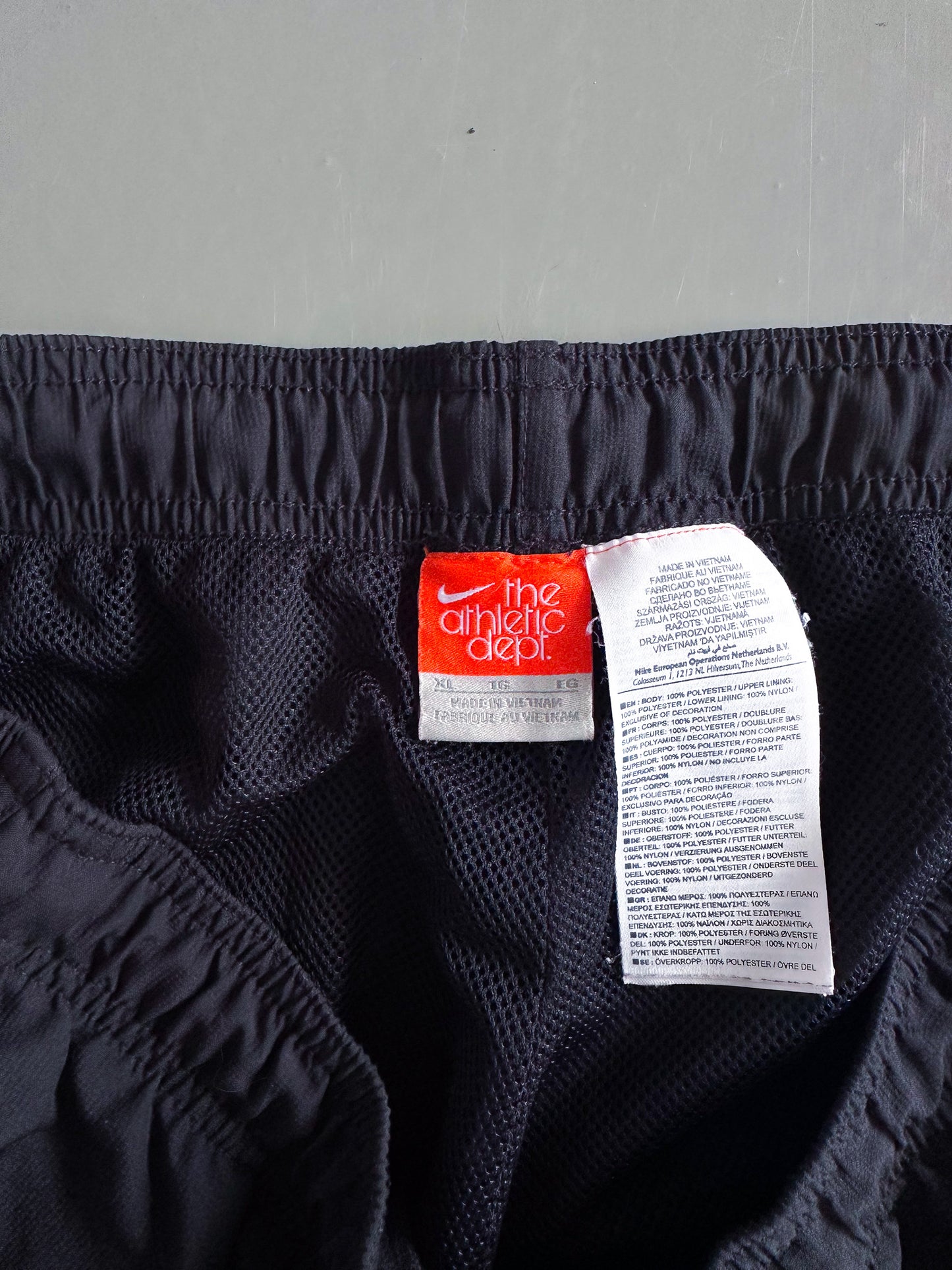 Nike Vintage Trackpants | M
