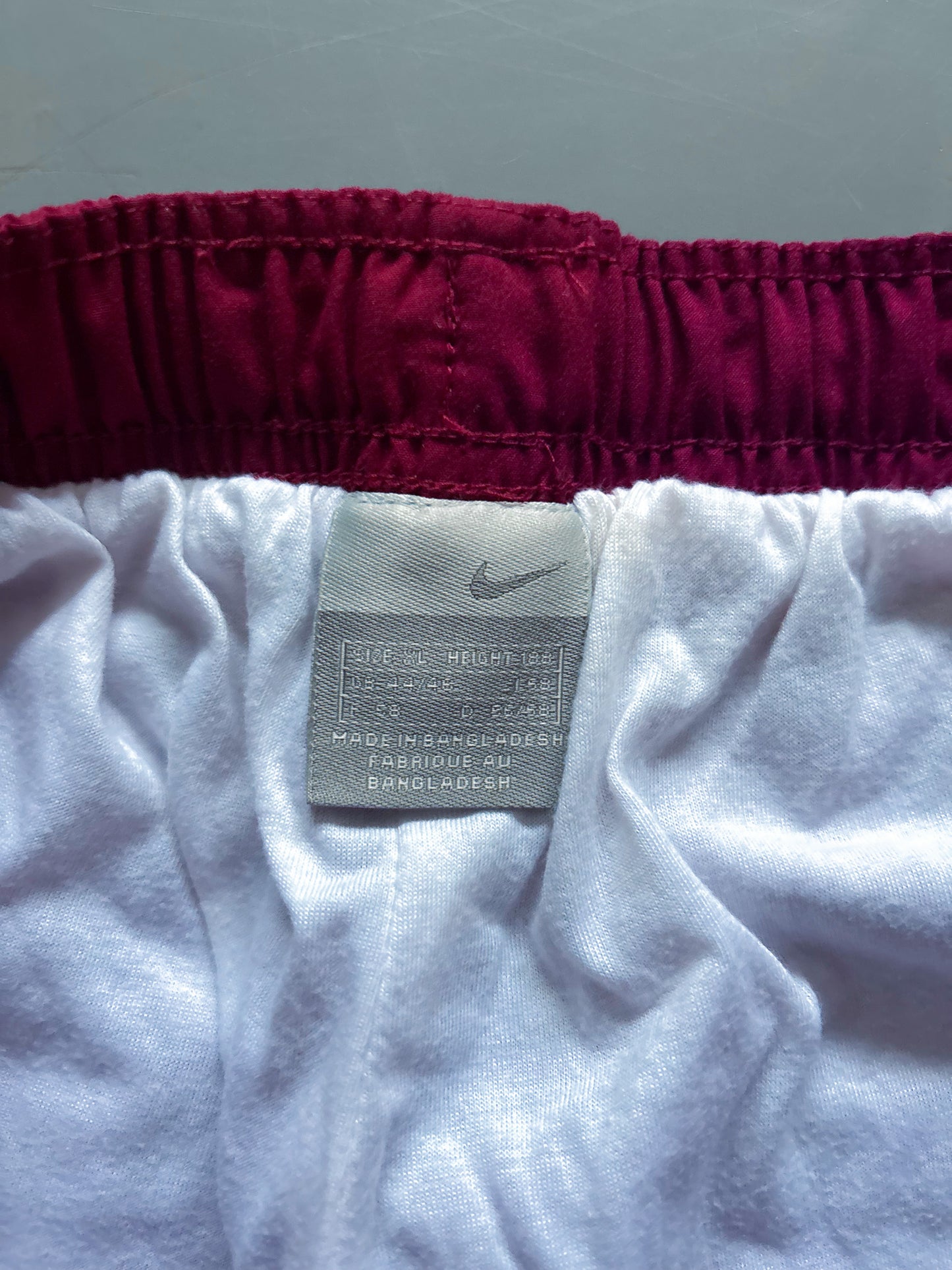 Nike Vintage Trackpants | L