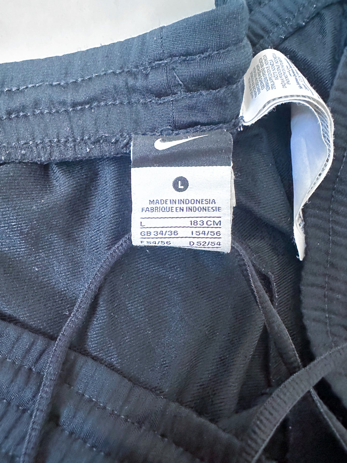 Nike Vintage Trackpants | M
