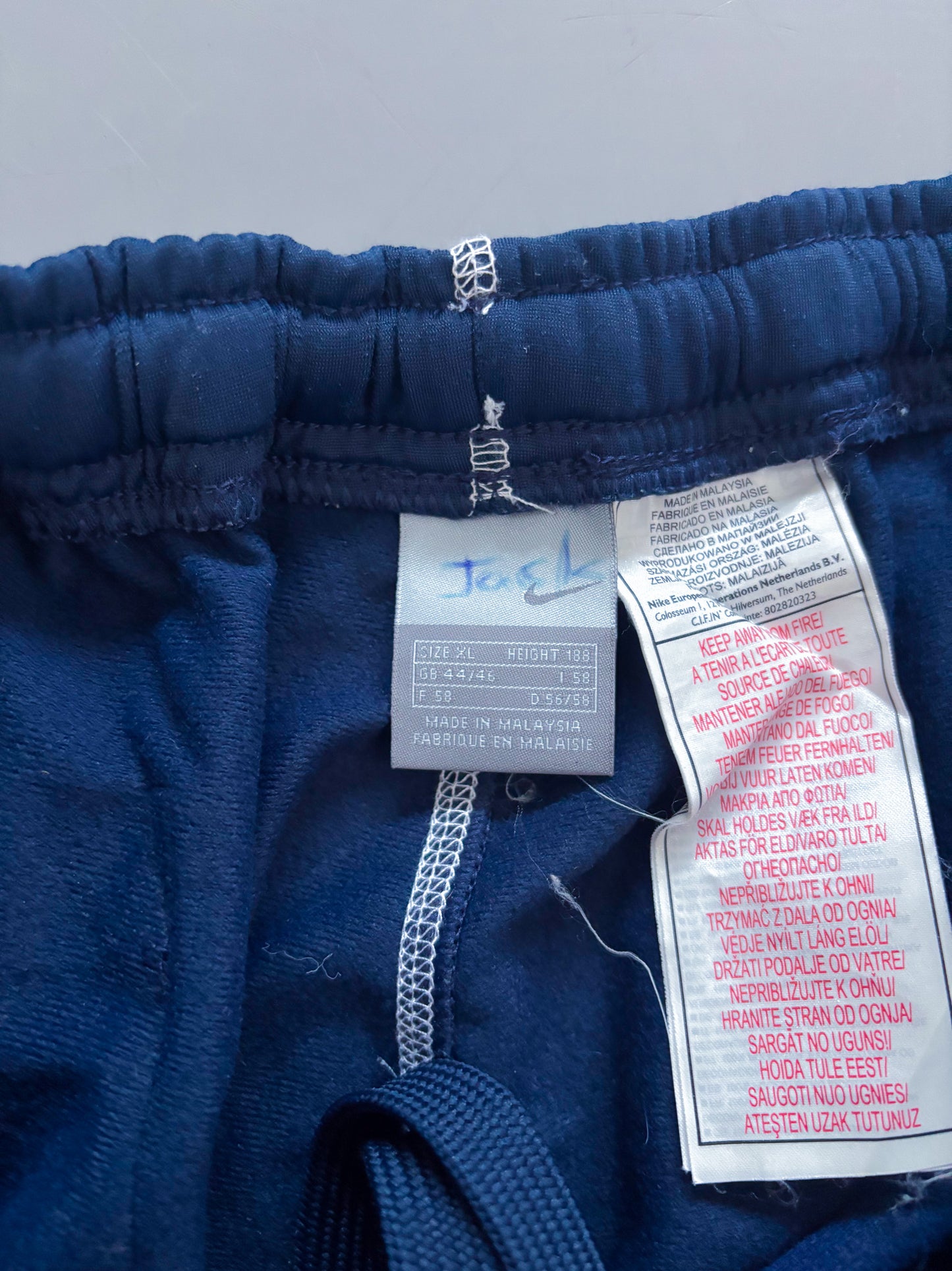 Nike Vintage Trackpants | L