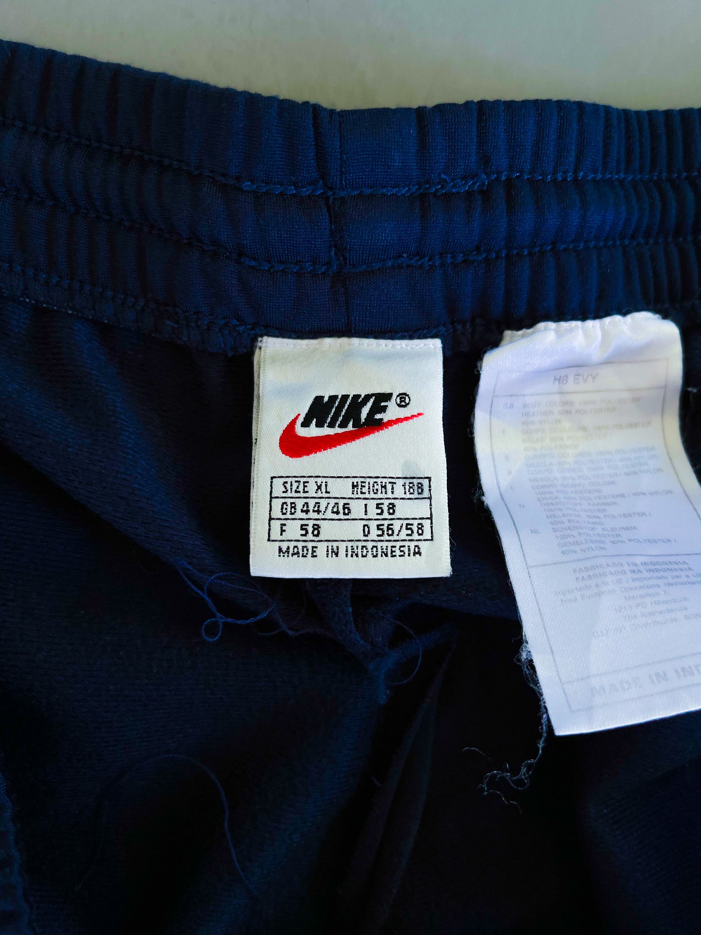 Nike Vintage Trackpants | L