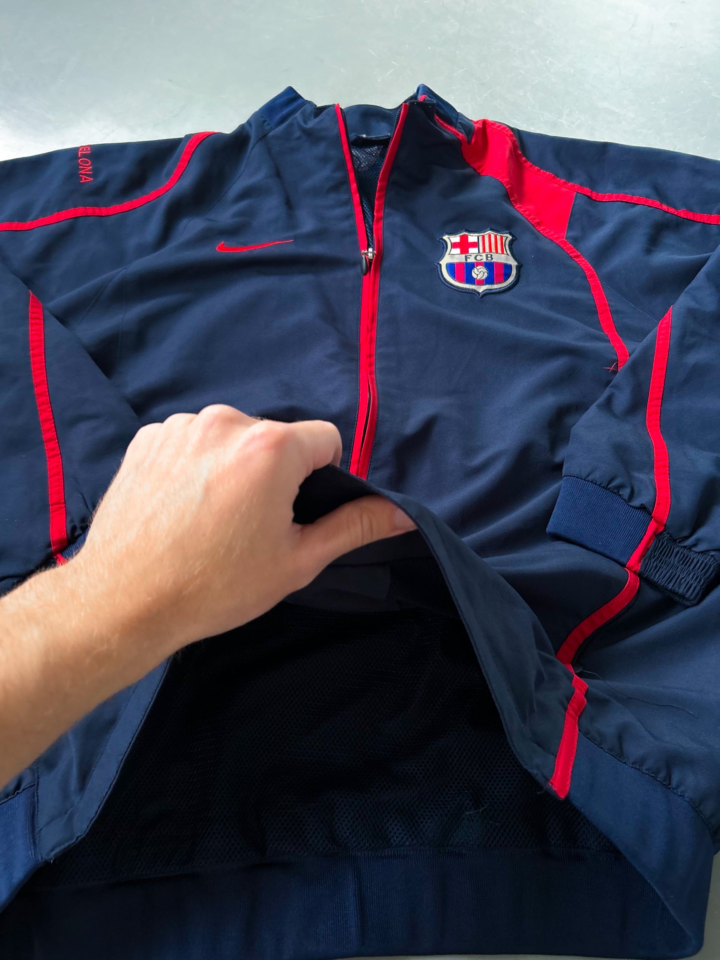 Vintage Nike x Barca Trackjacket | L
