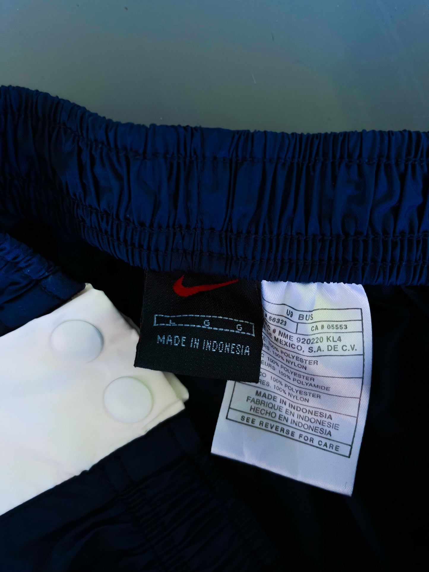 Nike Vintage Trackpants | L