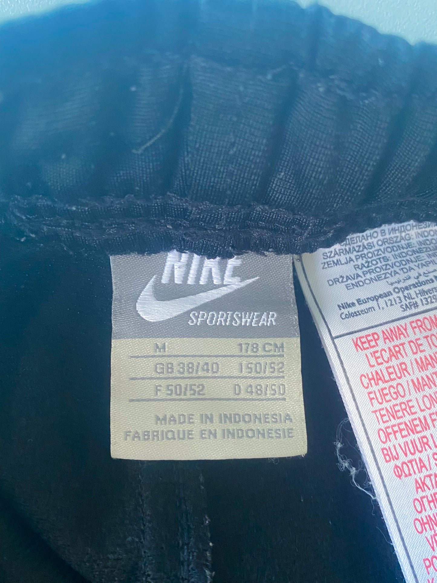 Nike Vintage Trackpants | M