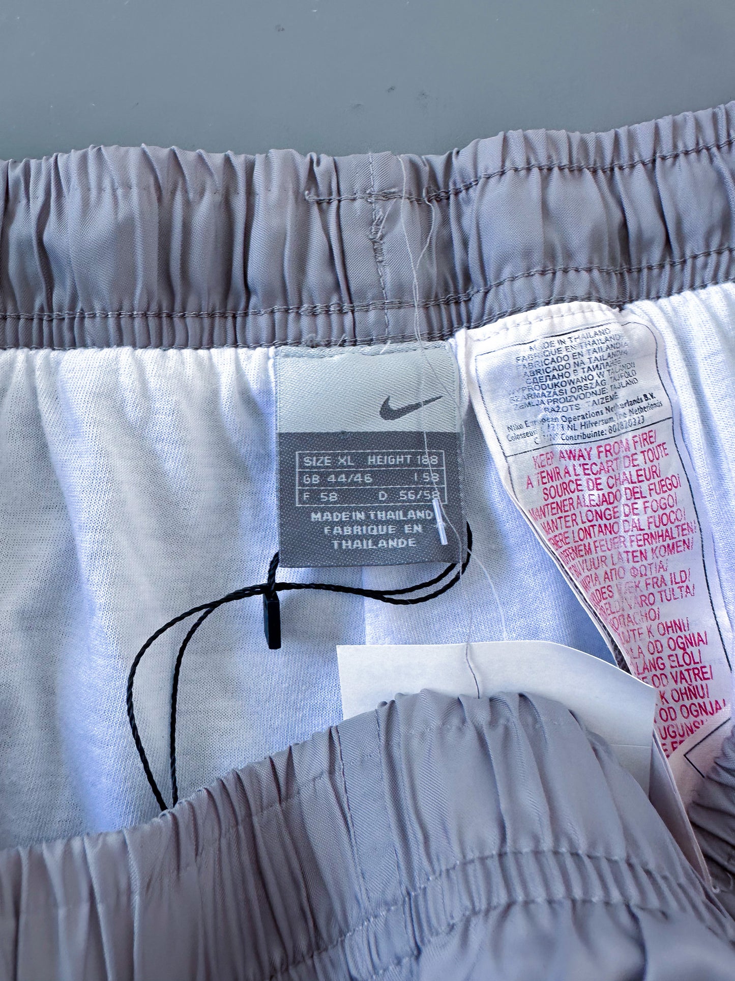 Nike Vintage Trackpants | L